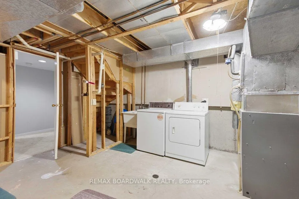 Photo 33 of 1707 Des Perdrix Crescent, Ottawa, Orleans/Sunridge — HOMEH