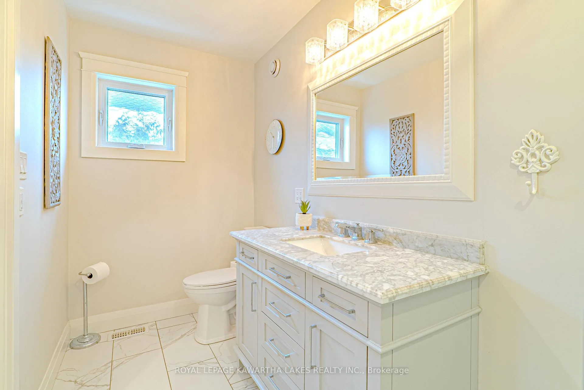Photo 29 of 57 Admiral Drive, Kawartha Lakes, Fenelon — HOMEH