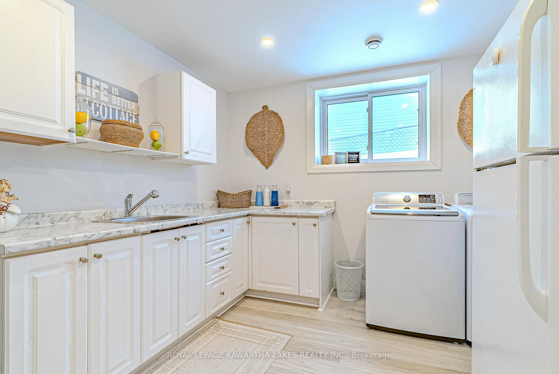 Photo 37 of 57 Admiral Drive, Kawartha Lakes, Fenelon — HOMEH
