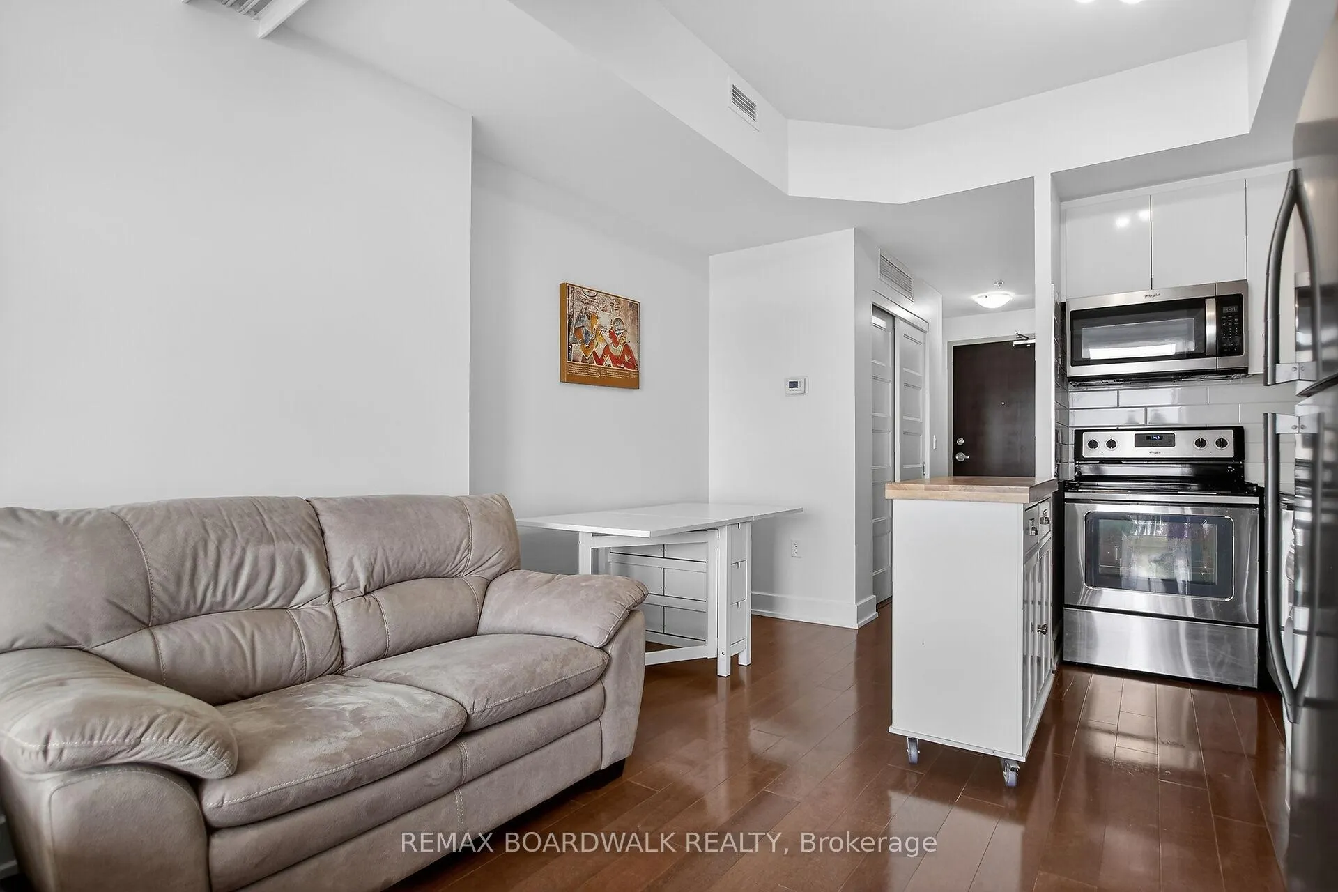 Photo 4 of Unit #416, 2785 Baseline Road, Ottawa, Redwood Park — HOMEH