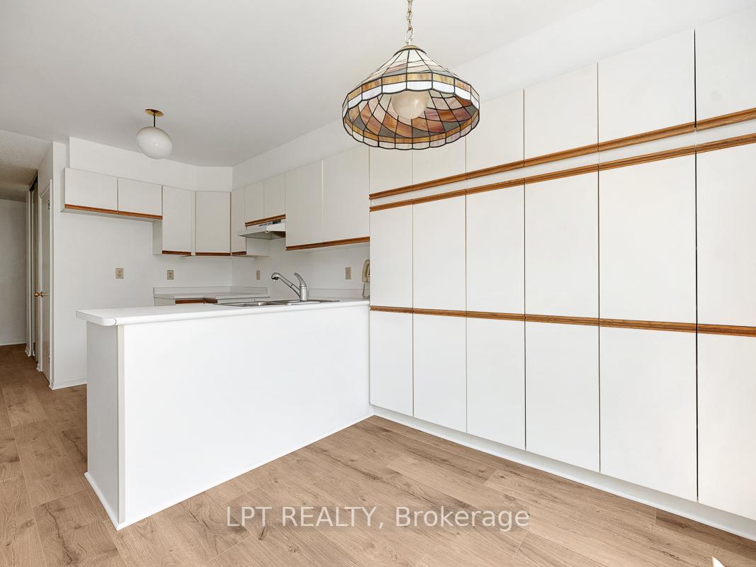 Photo 18 of 83 Langstrom Crescent, Ottawa, Hunt Club Park — HOMEH