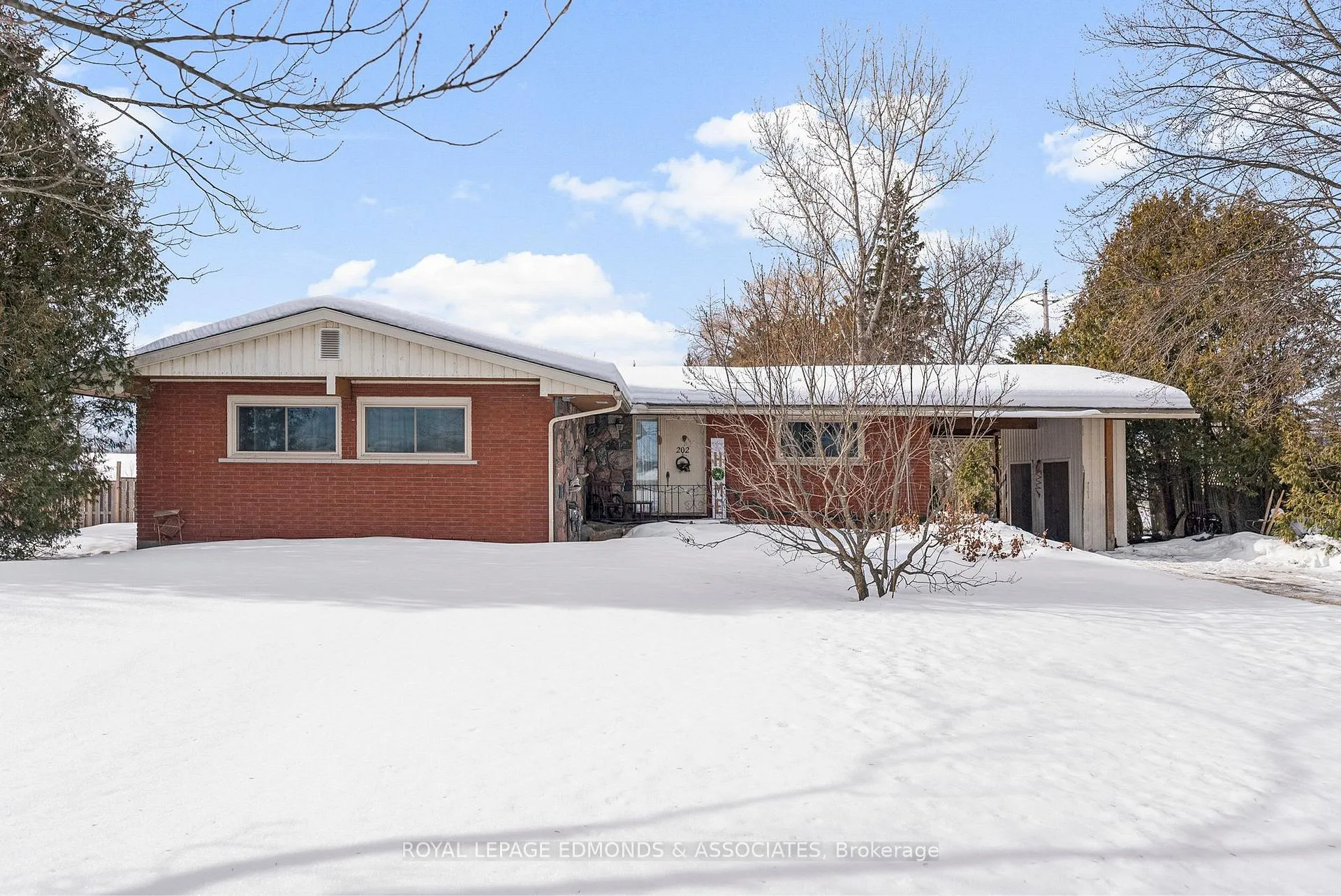Photo 5 of 202 Mud Lake Road, Pembroke — HOMEH