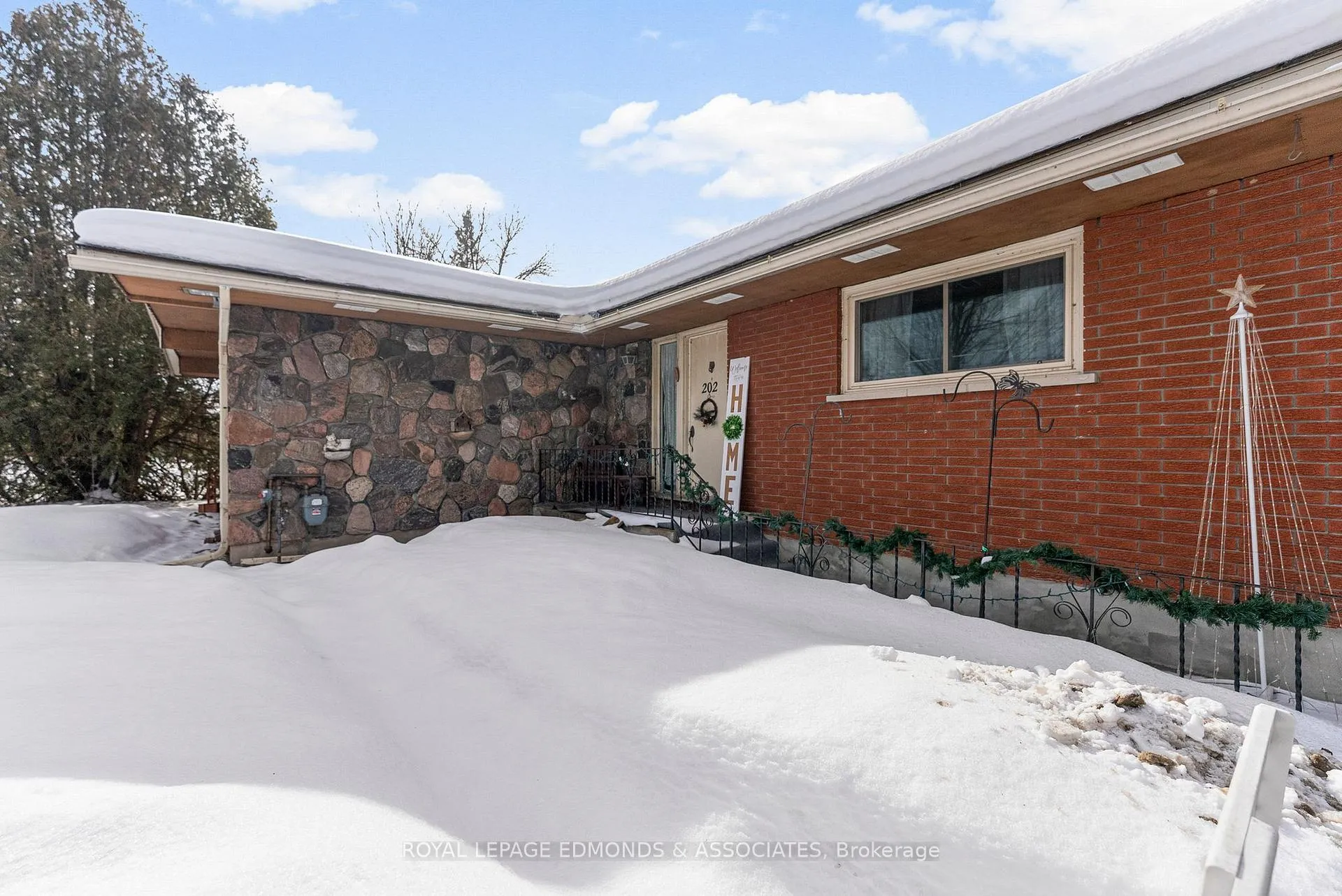 Photo 9 of 202 Mud Lake Road, Pembroke — HOMEH