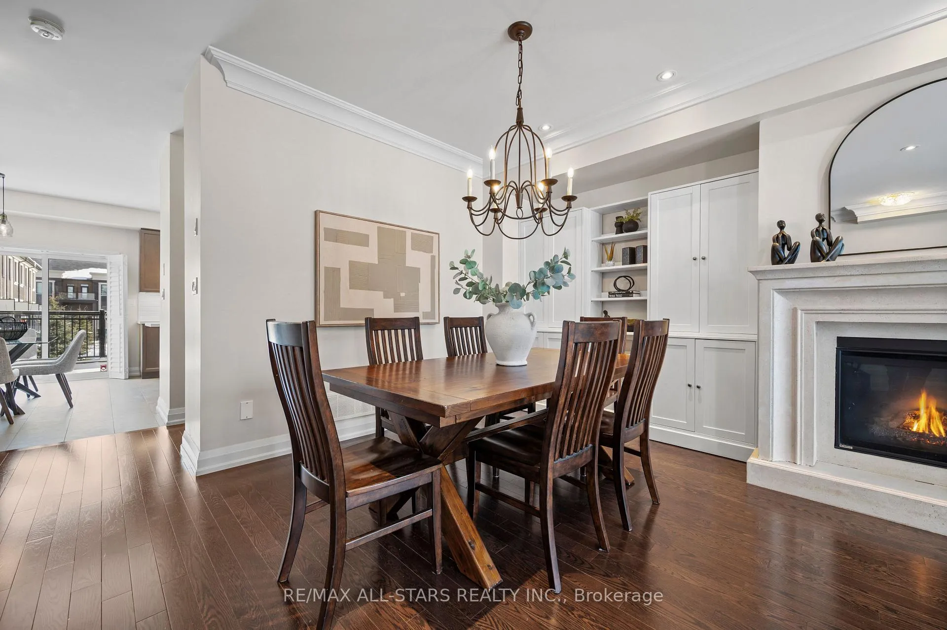 Photo 17 of 85 Village Parkway, Markham, Unionville — HOMEH