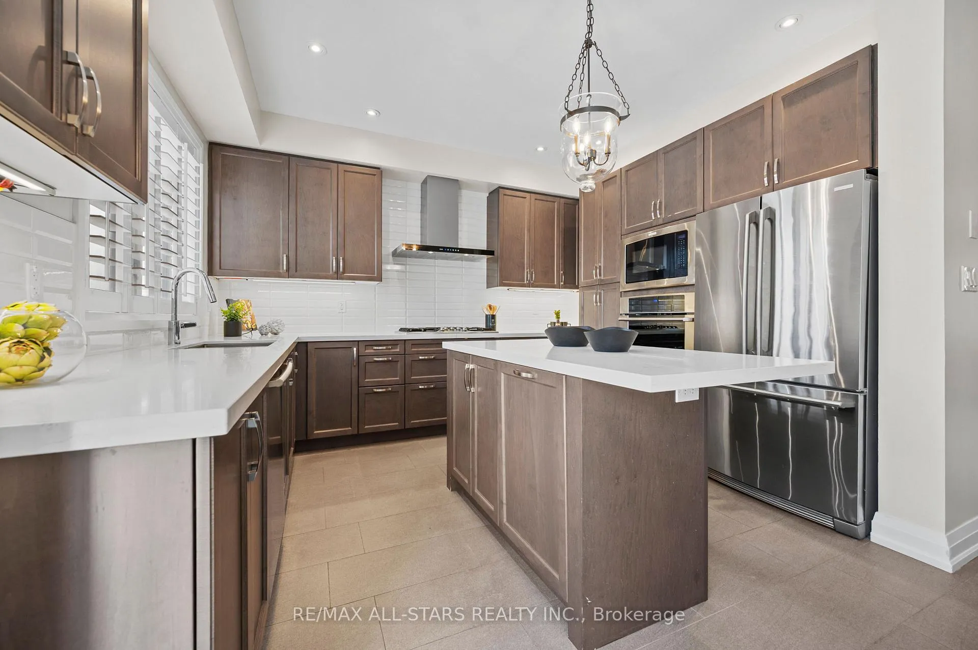 Photo 21 of 85 Village Parkway, Markham, Unionville — HOMEH
