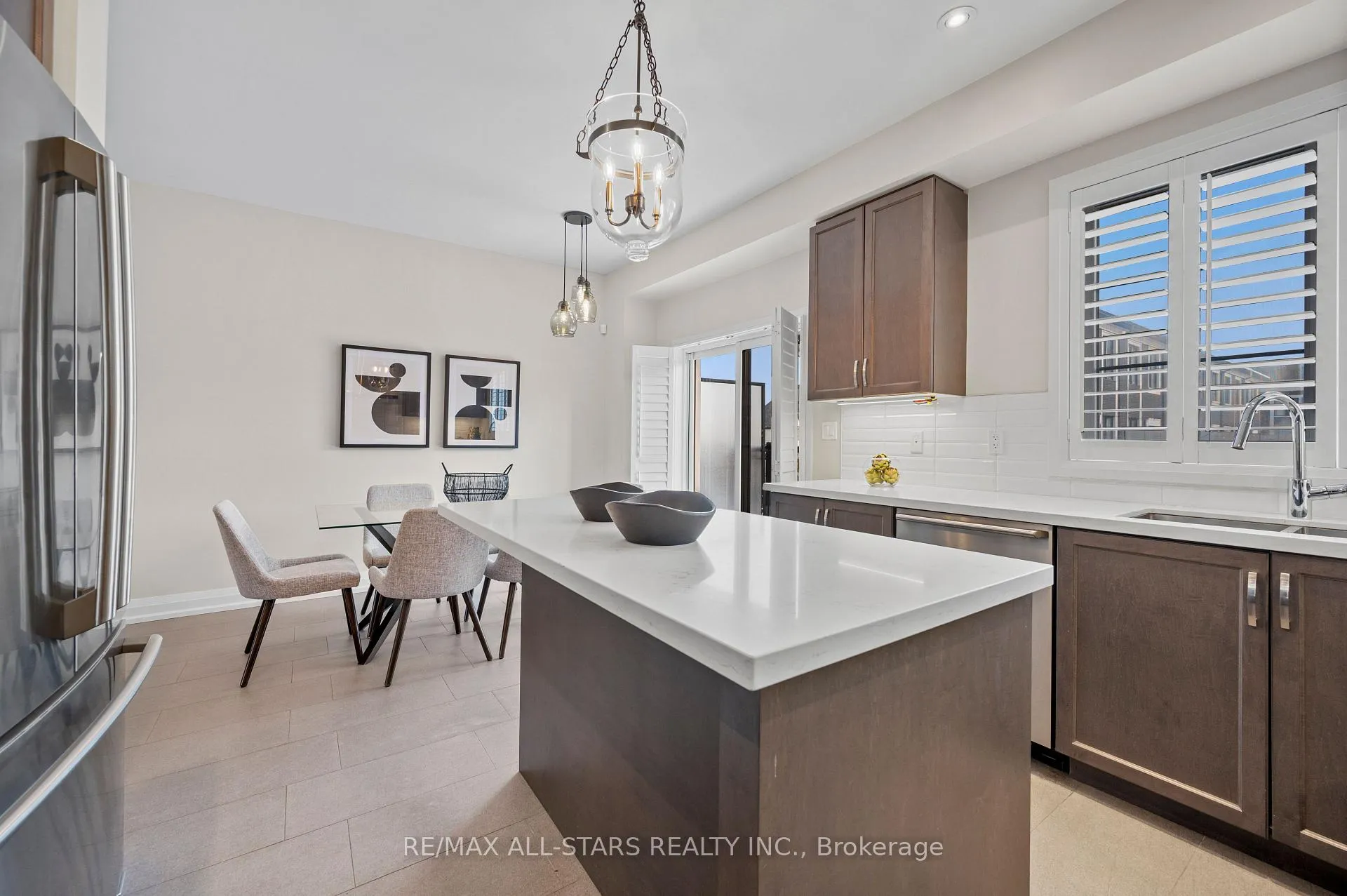 Photo 24 of 85 Village Parkway, Markham, Unionville — HOMEH