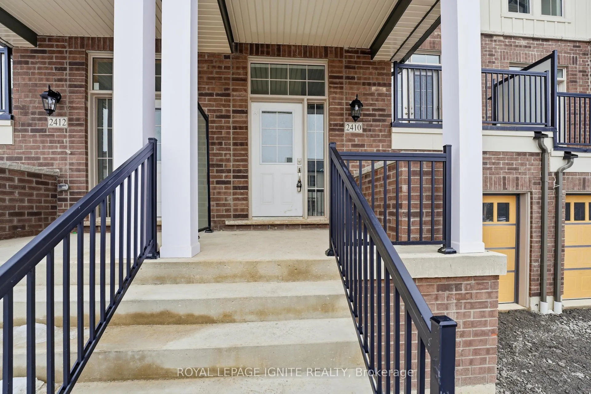 Photo 3 of 2410 Bushnell Street, Oshawa, Kedron — HOMEH
