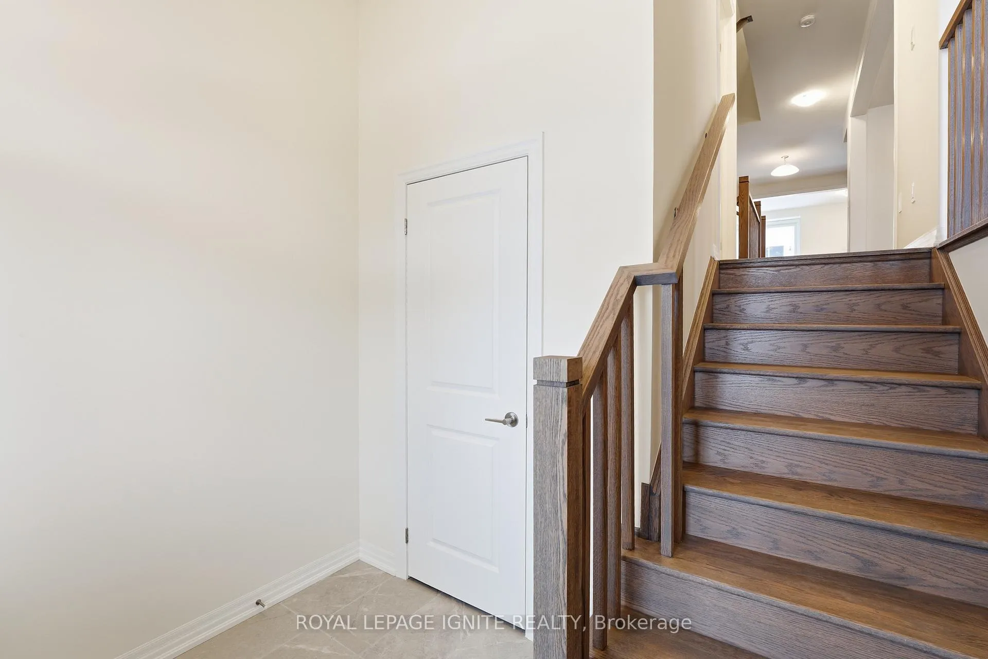 Photo 5 of 2410 Bushnell Street, Oshawa, Kedron — HOMEH