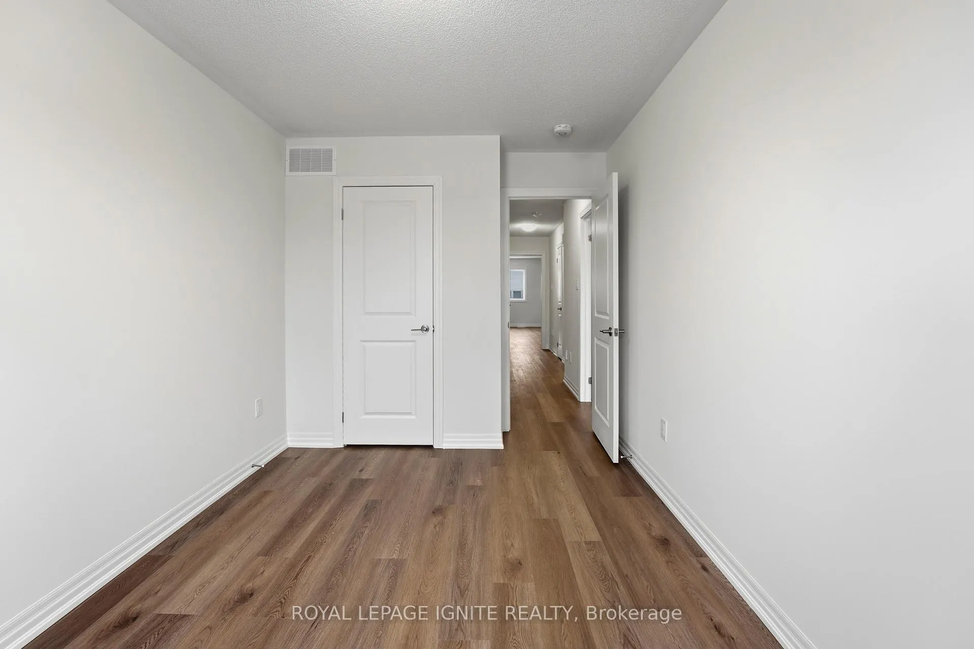 Photo 20 of 2410 Bushnell Street, Oshawa, Kedron — HOMEH