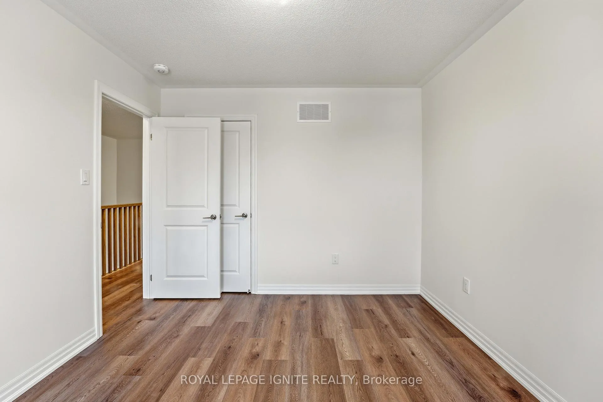 Photo 22 of 2410 Bushnell Street, Oshawa, Kedron — HOMEH