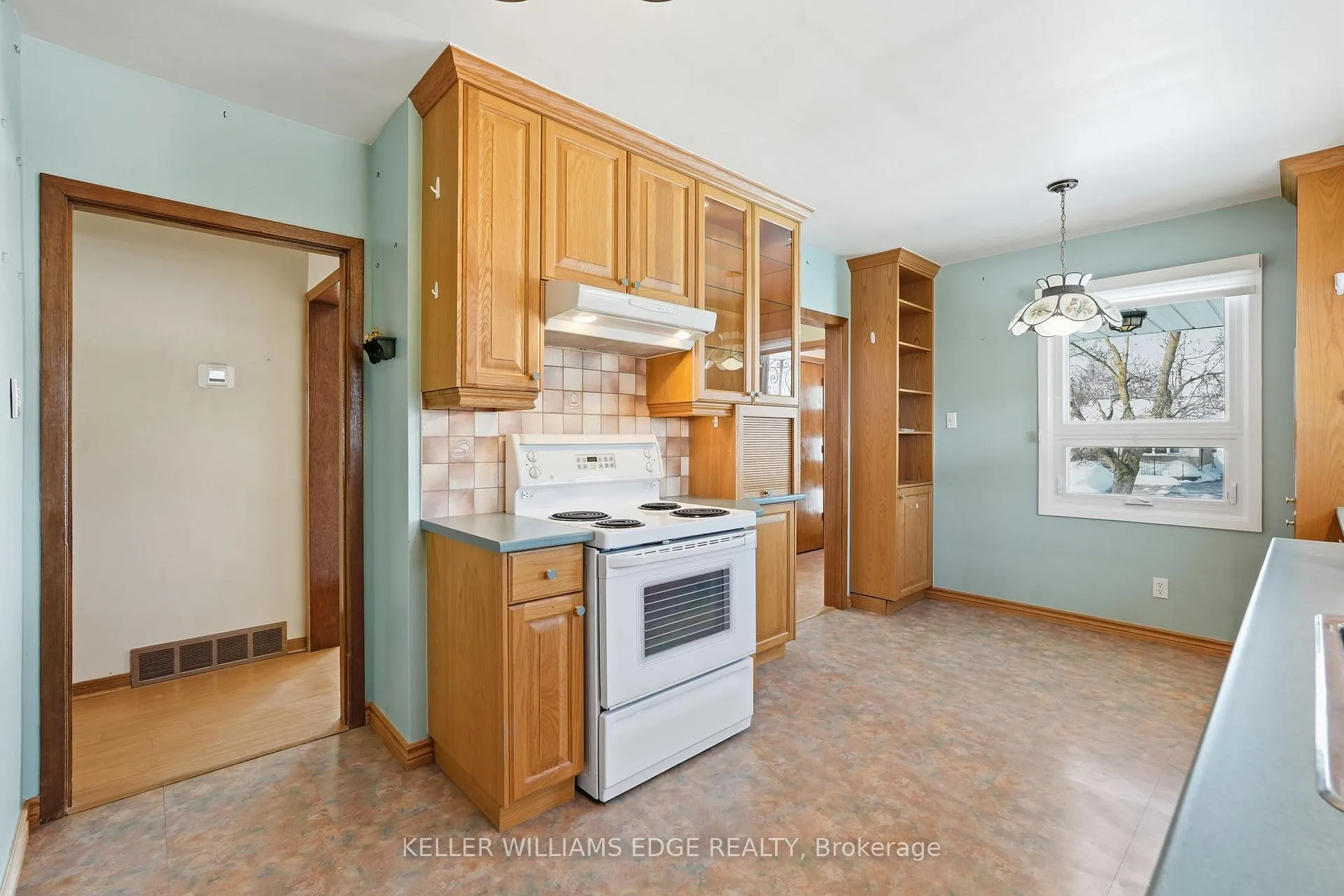 Photo 15 of 59 Weber Drive, Halton Hills, Georgetown — HOMEH