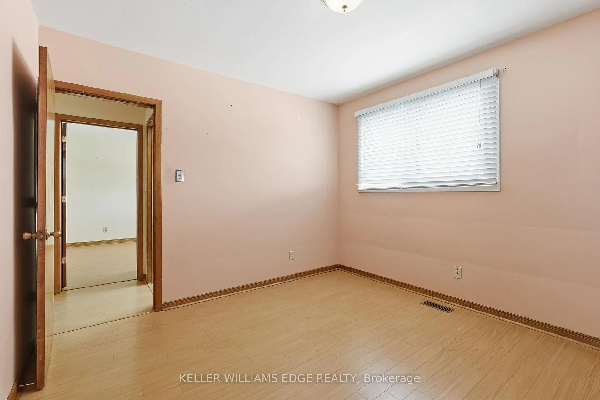 Photo 24 of 59 Weber Drive, Halton Hills, Georgetown — HOMEH