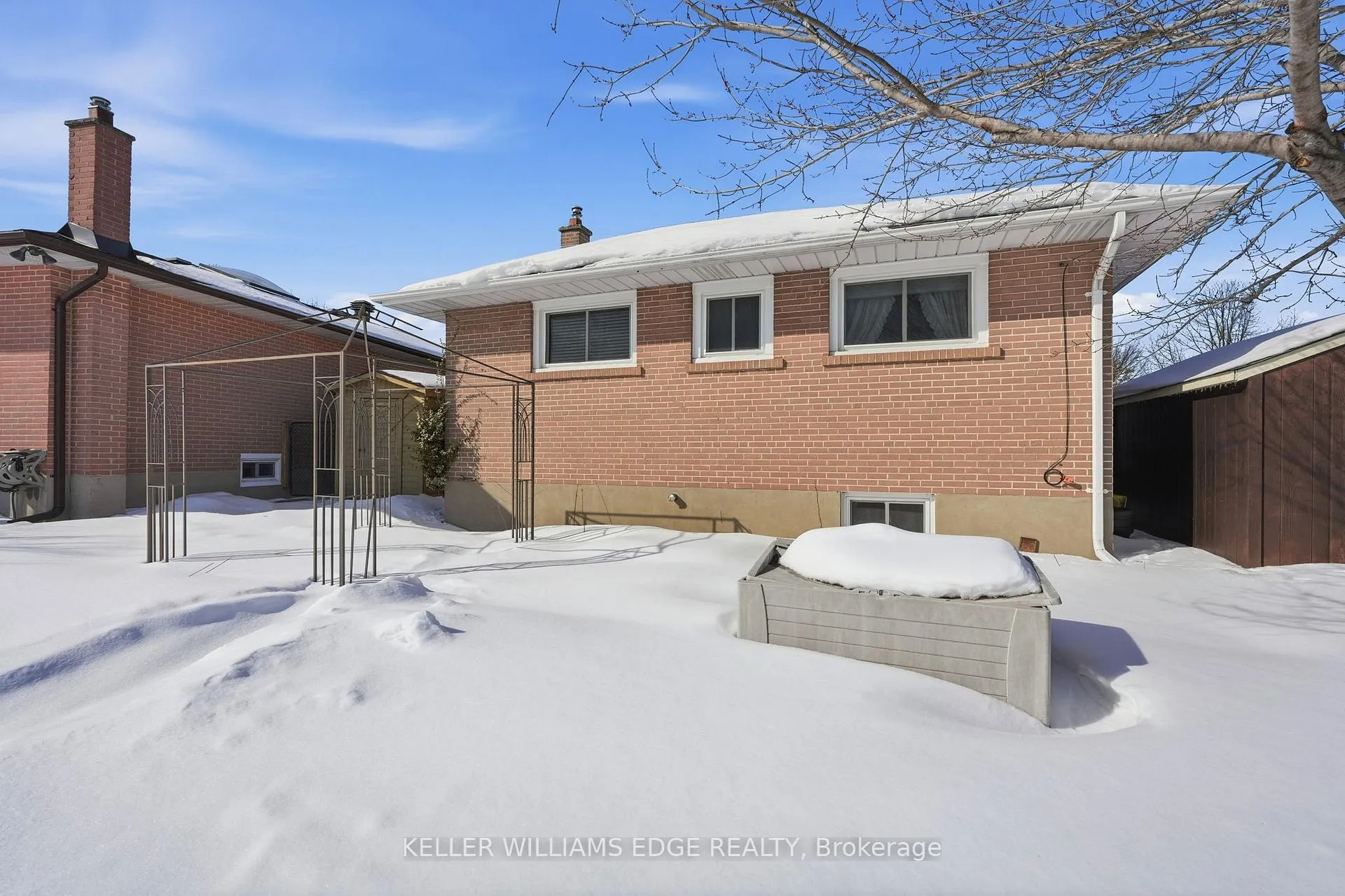 Photo 46 of 59 Weber Drive, Halton Hills, Georgetown — HOMEH