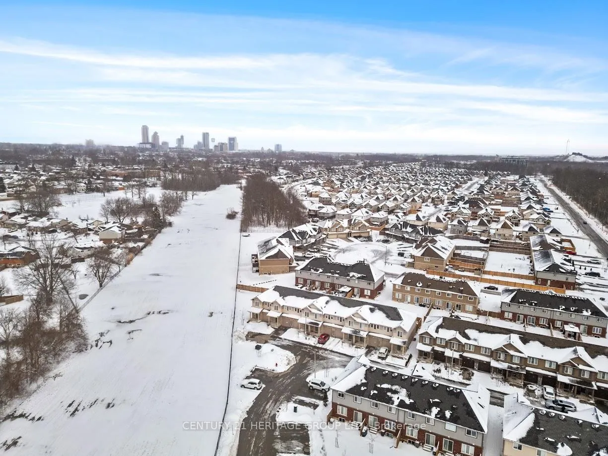 Photo 32 of Unit 13, 7945 Oldfield Road, Niagara Falls, Oldfield — HOMEH