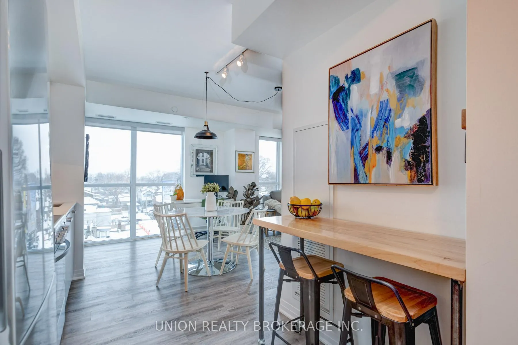 Photo 3 of Unit 504, 2301 Danforth Avenue, Toronto, East End-Danforth — HOMEH