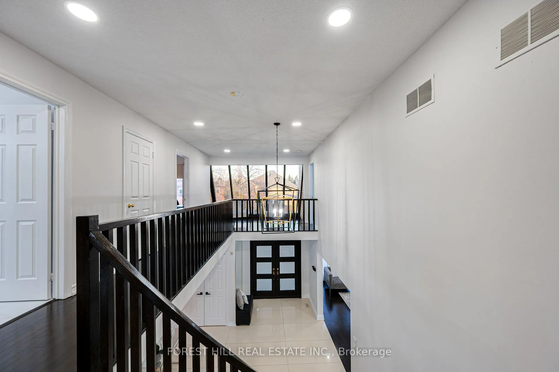 Photo 23 of 211 Franklin Avenue, Vaughan, Crestwood-Springfarm-Yorkhill — HOMEH