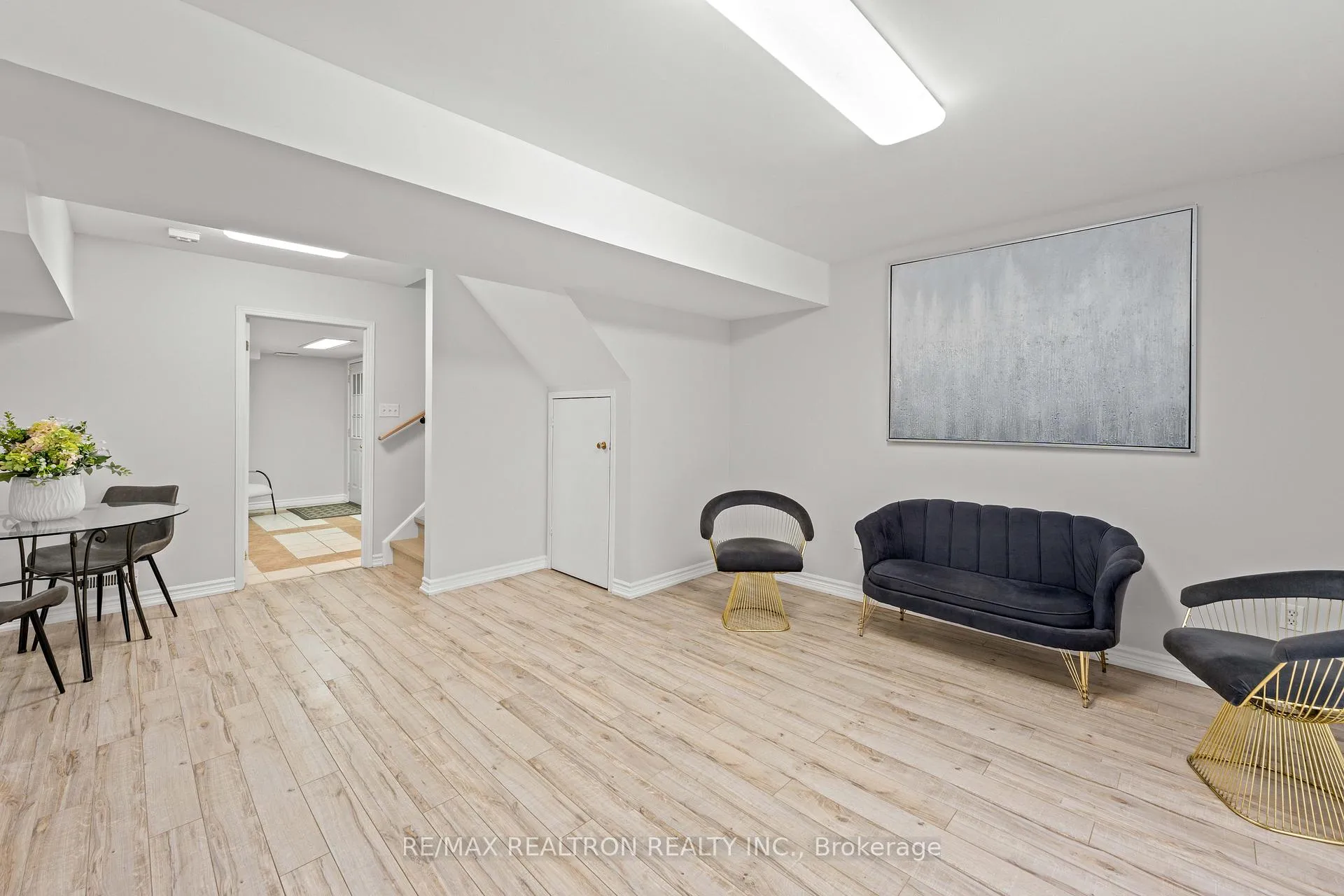 Photo 35 of 177 Sassafras Circle, Vaughan, Patterson — HOMEH