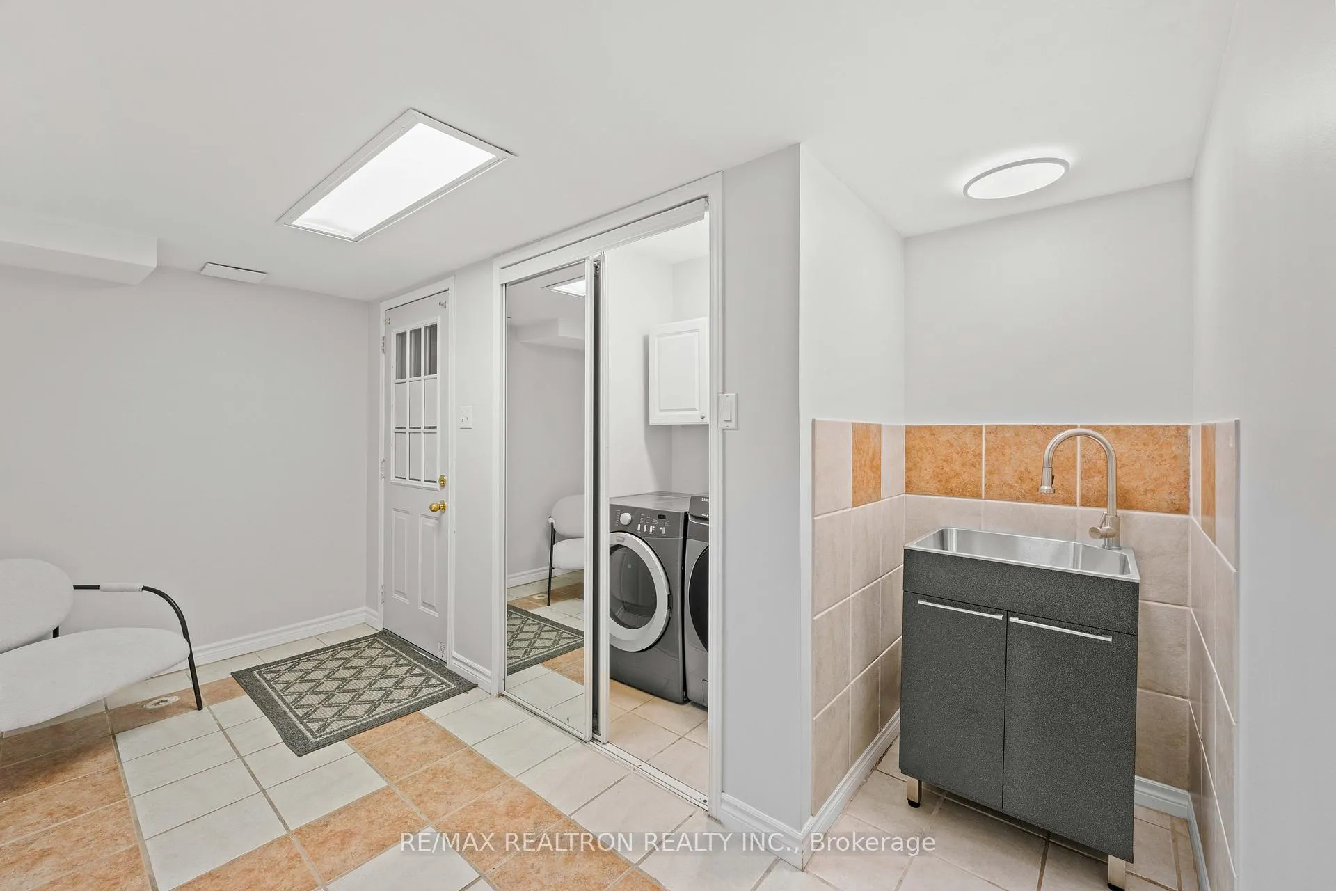 Photo 38 of 177 Sassafras Circle, Vaughan, Patterson — HOMEH