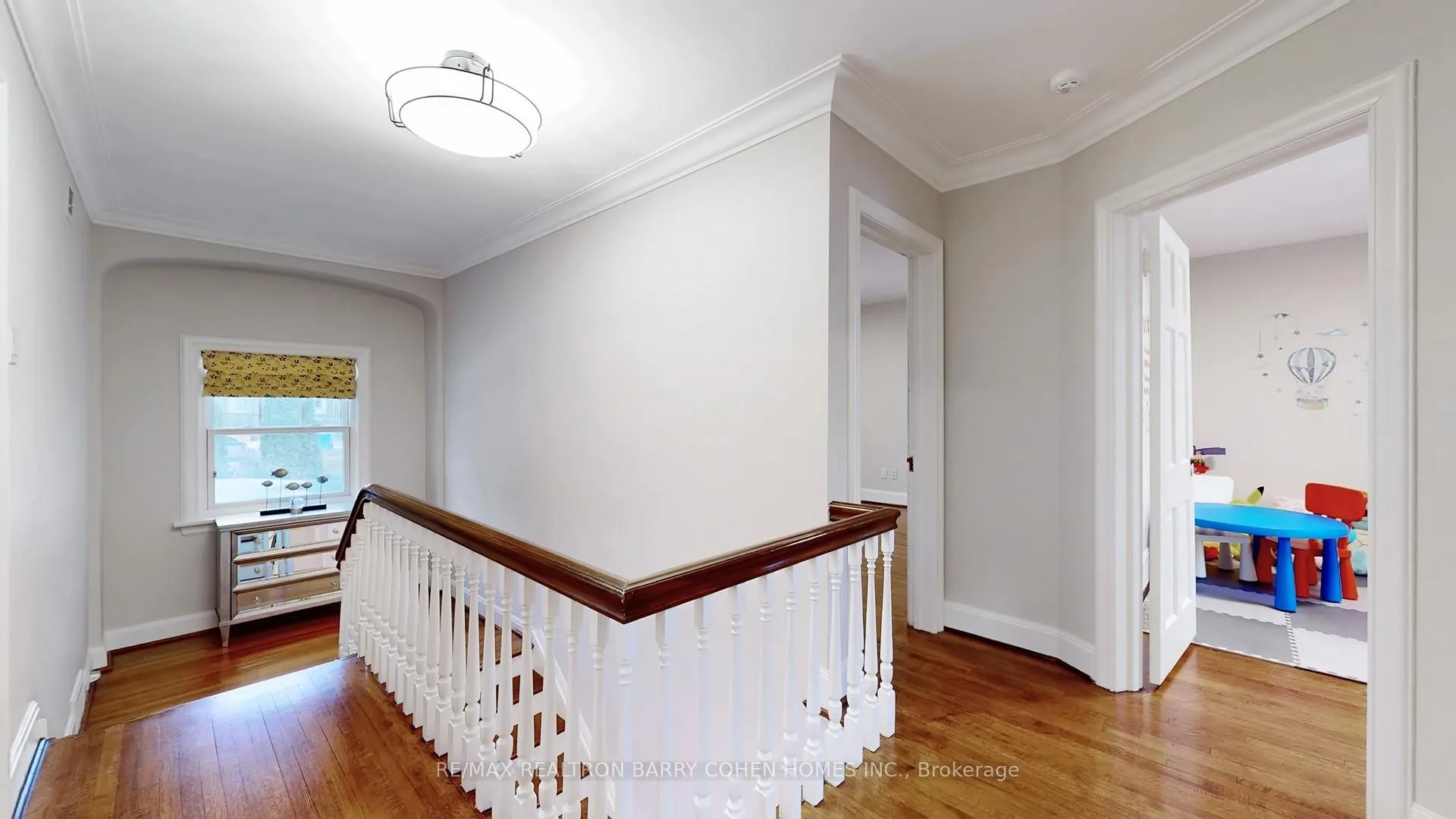 Photo 11 of 156 Cortleigh Boulevard, Toronto, Lawrence Park South — HOMEH