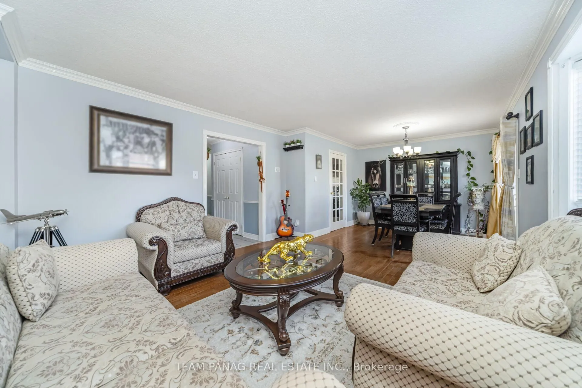 Photo 6 of 6 Howard Court, Brampton, Heart Lake West — HOMEH
