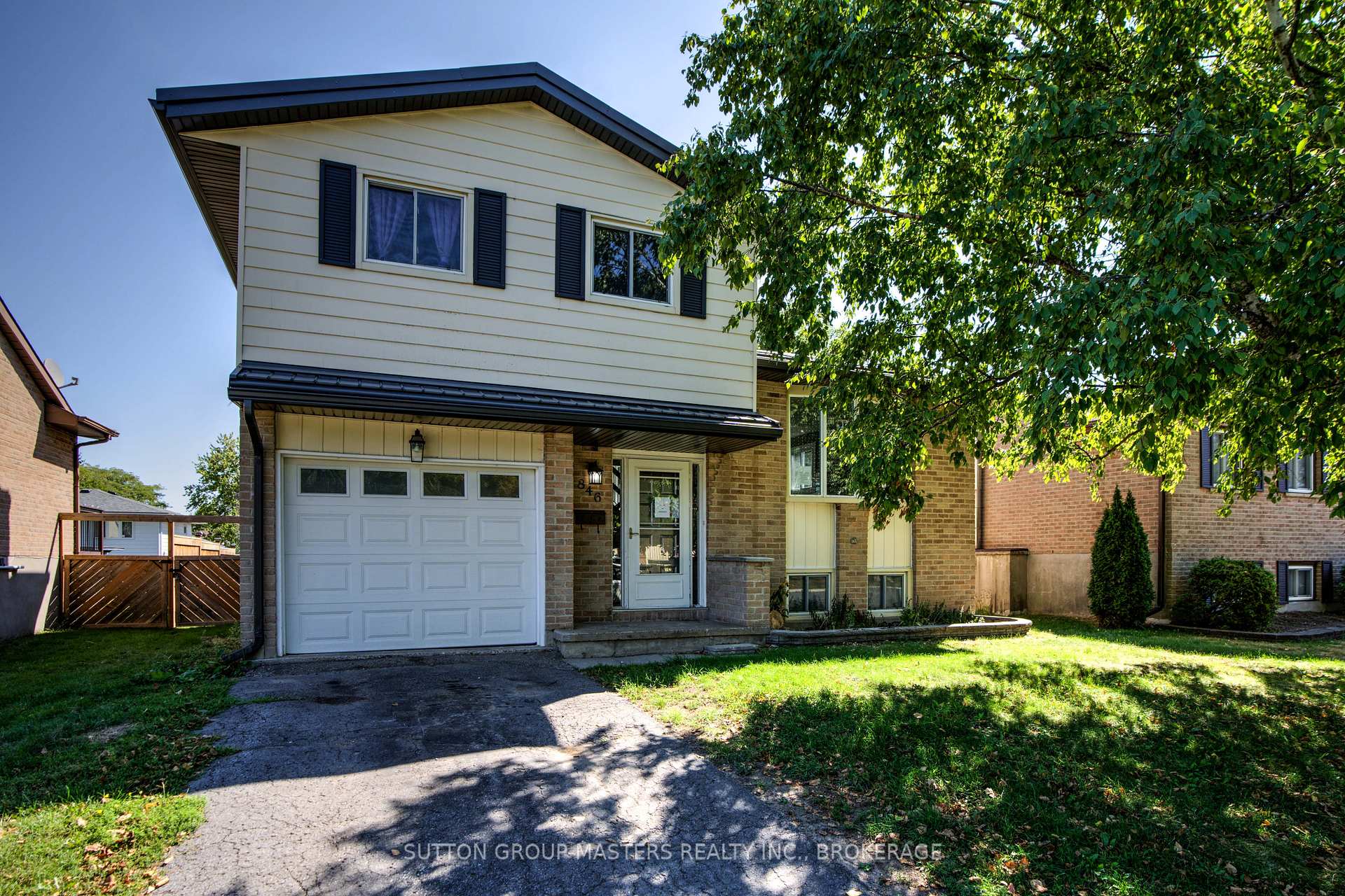 Photo 1 of 846 Sandringham Place, Kingston, North of Taylor-Kidd Blvd — HOMEH