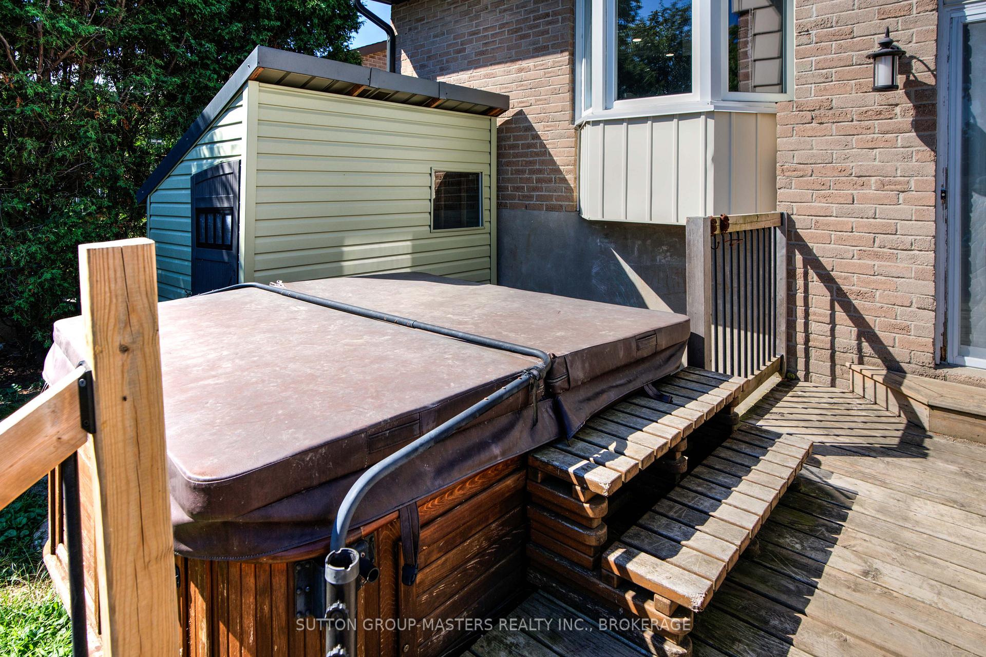Photo 8 of 846 Sandringham Place, Kingston, North of Taylor-Kidd Blvd — HOMEH
