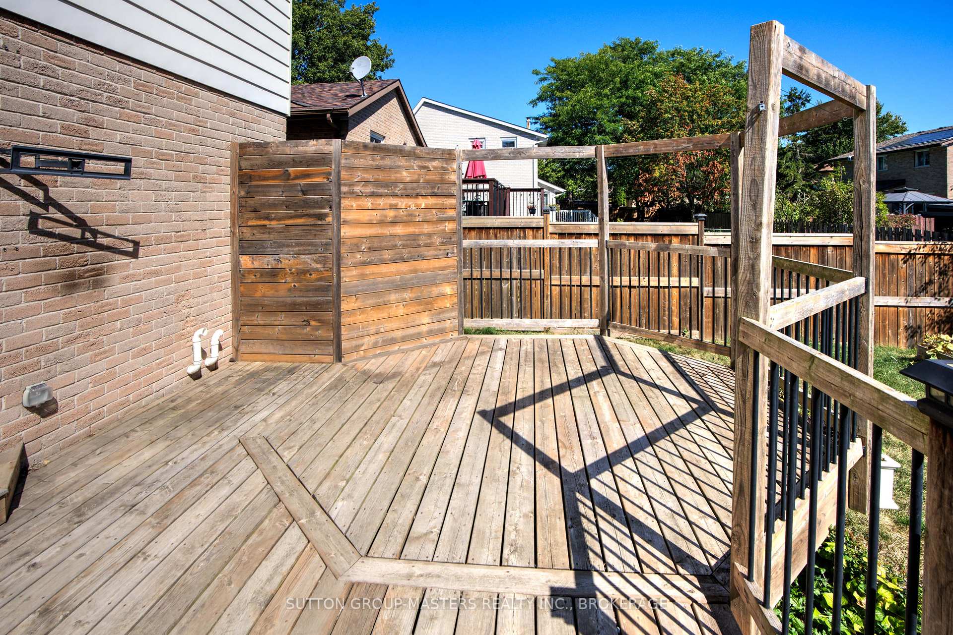 Photo 9 of 846 Sandringham Place, Kingston, North of Taylor-Kidd Blvd — HOMEH