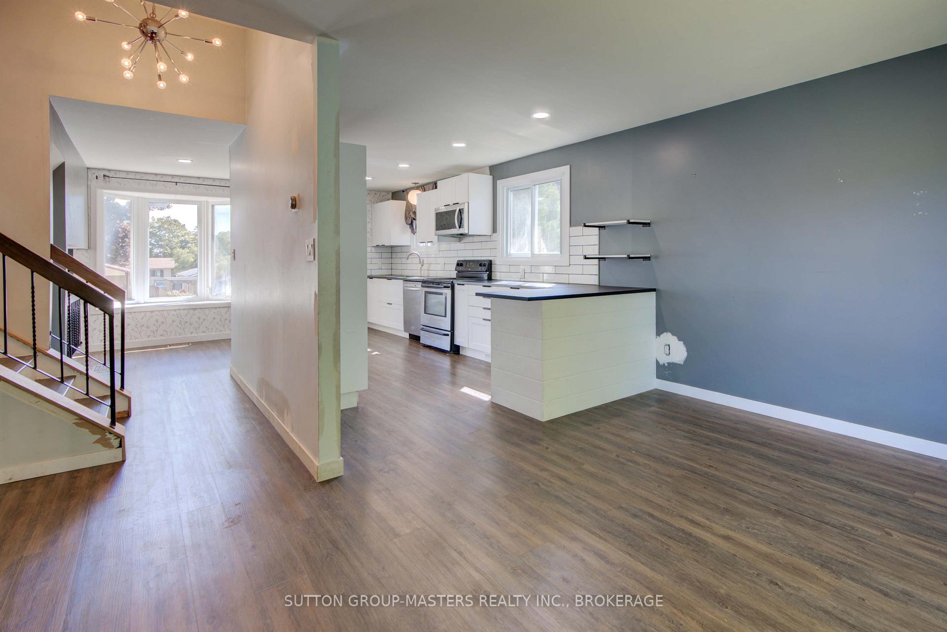 Photo 29 of 846 Sandringham Place, Kingston, North of Taylor-Kidd Blvd — HOMEH