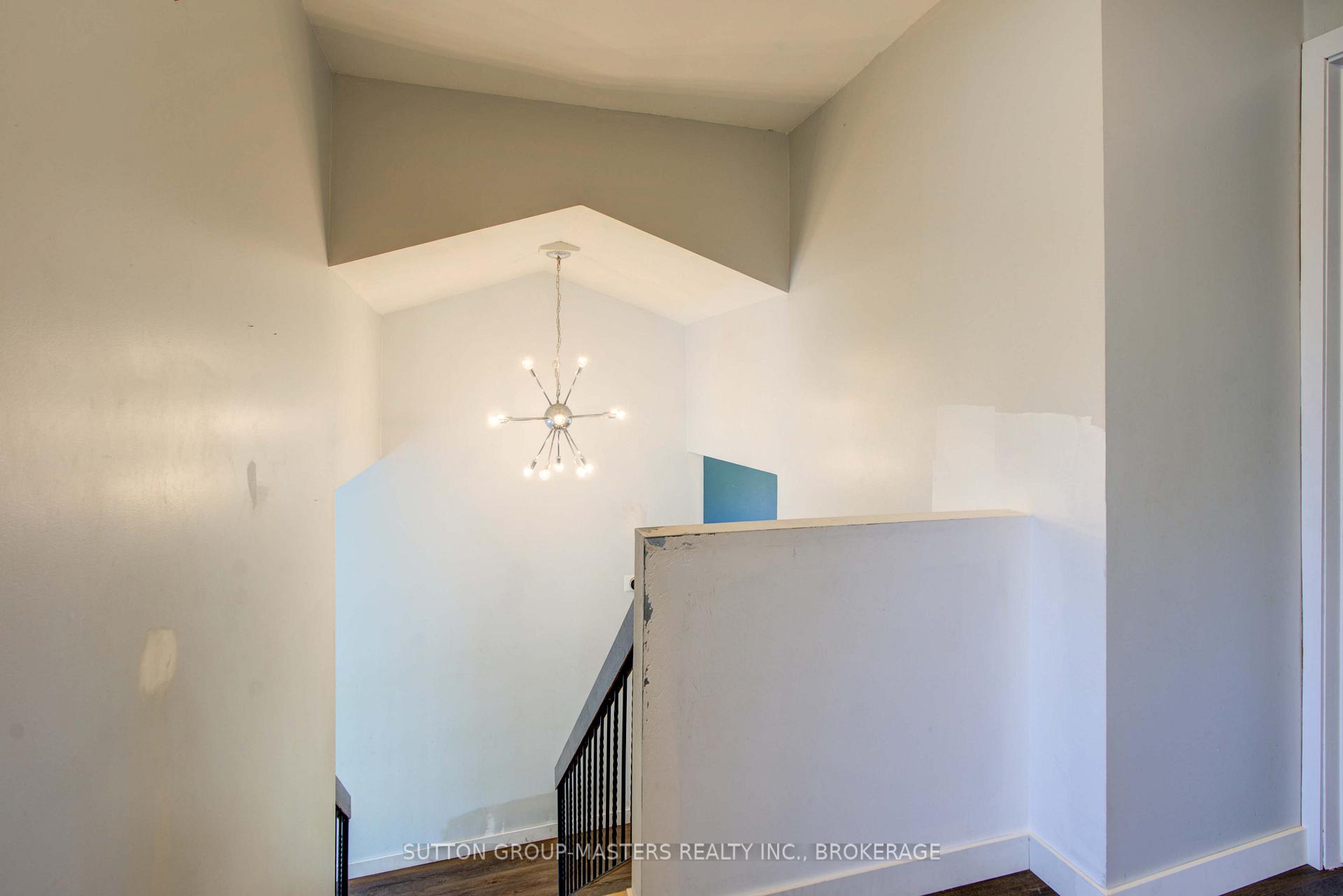 Photo 38 of 846 Sandringham Place, Kingston, North of Taylor-Kidd Blvd — HOMEH