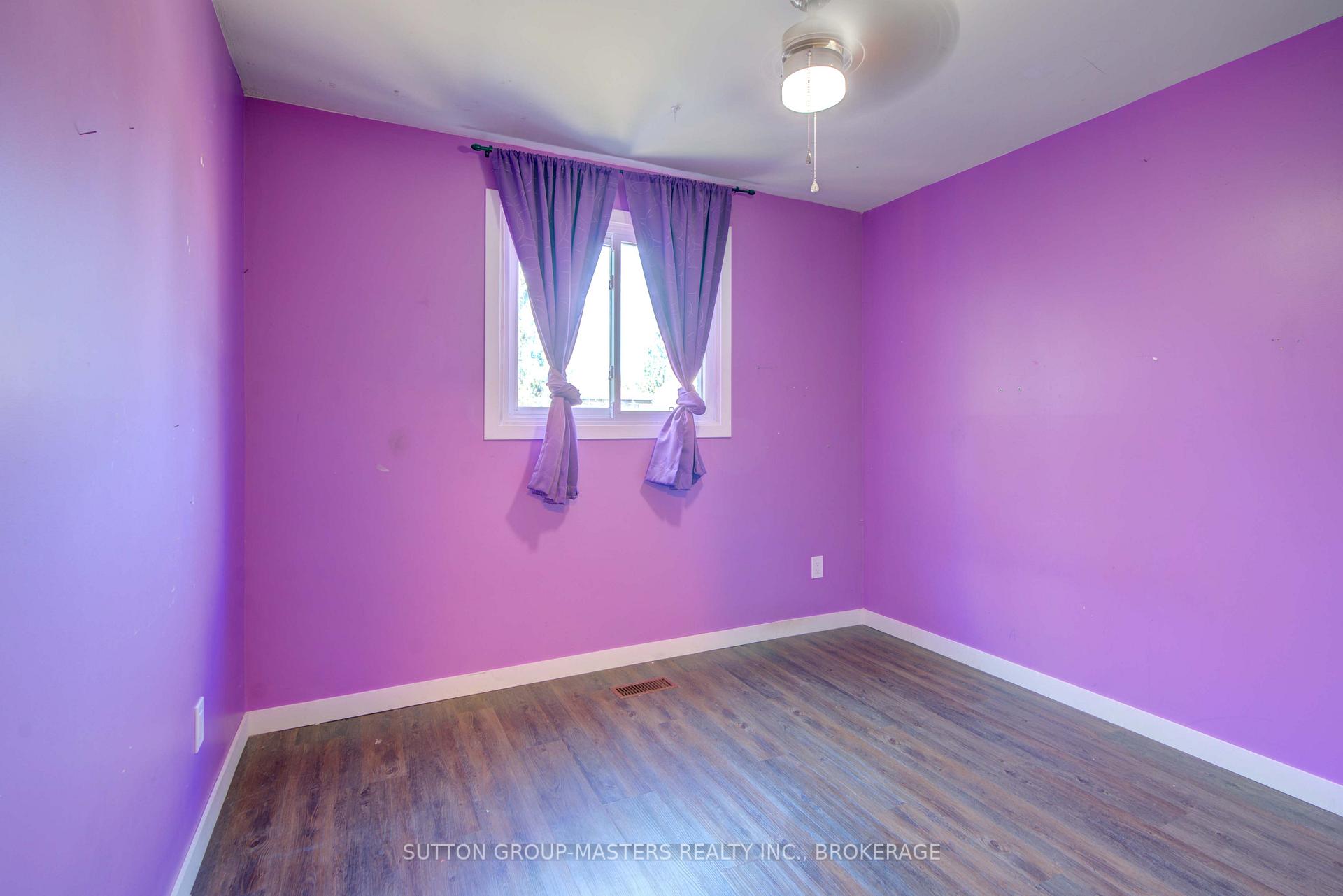 Photo 42 of 846 Sandringham Place, Kingston, North of Taylor-Kidd Blvd — HOMEH