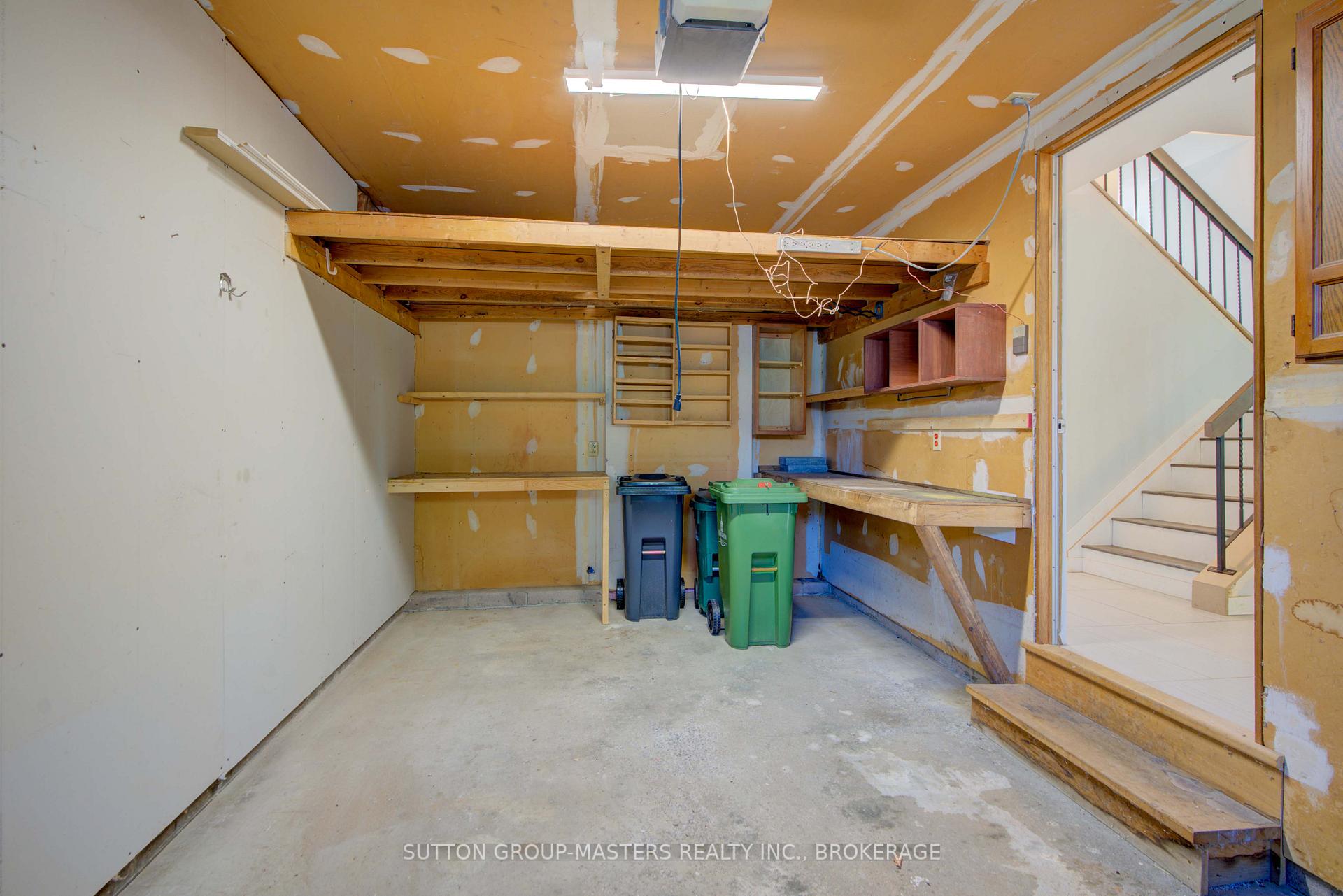 Photo 44 of 846 Sandringham Place, Kingston, North of Taylor-Kidd Blvd — HOMEH
