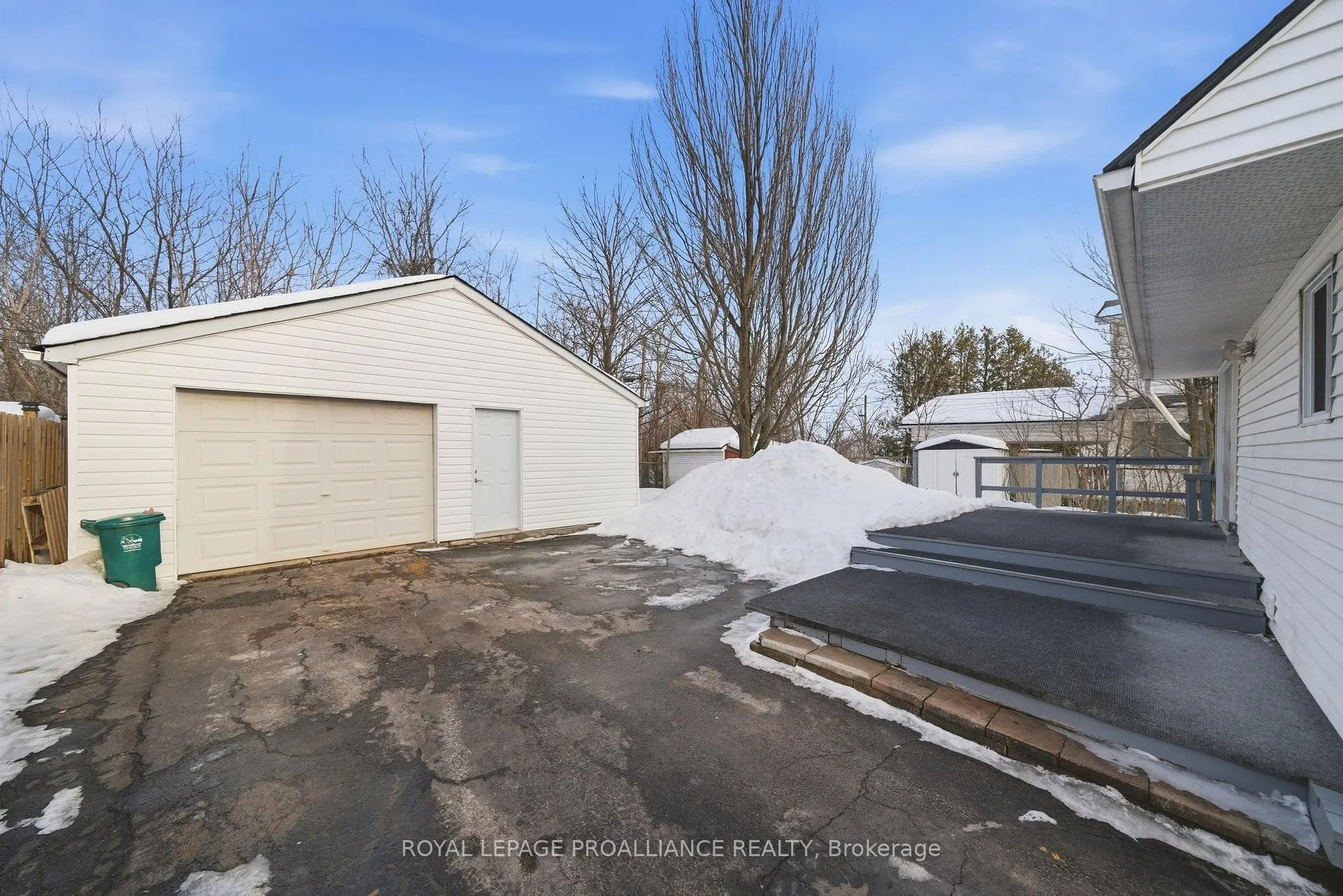 Photo 38 of 5 Sixth Street, Belleville, Belleville Ward — HOMEH