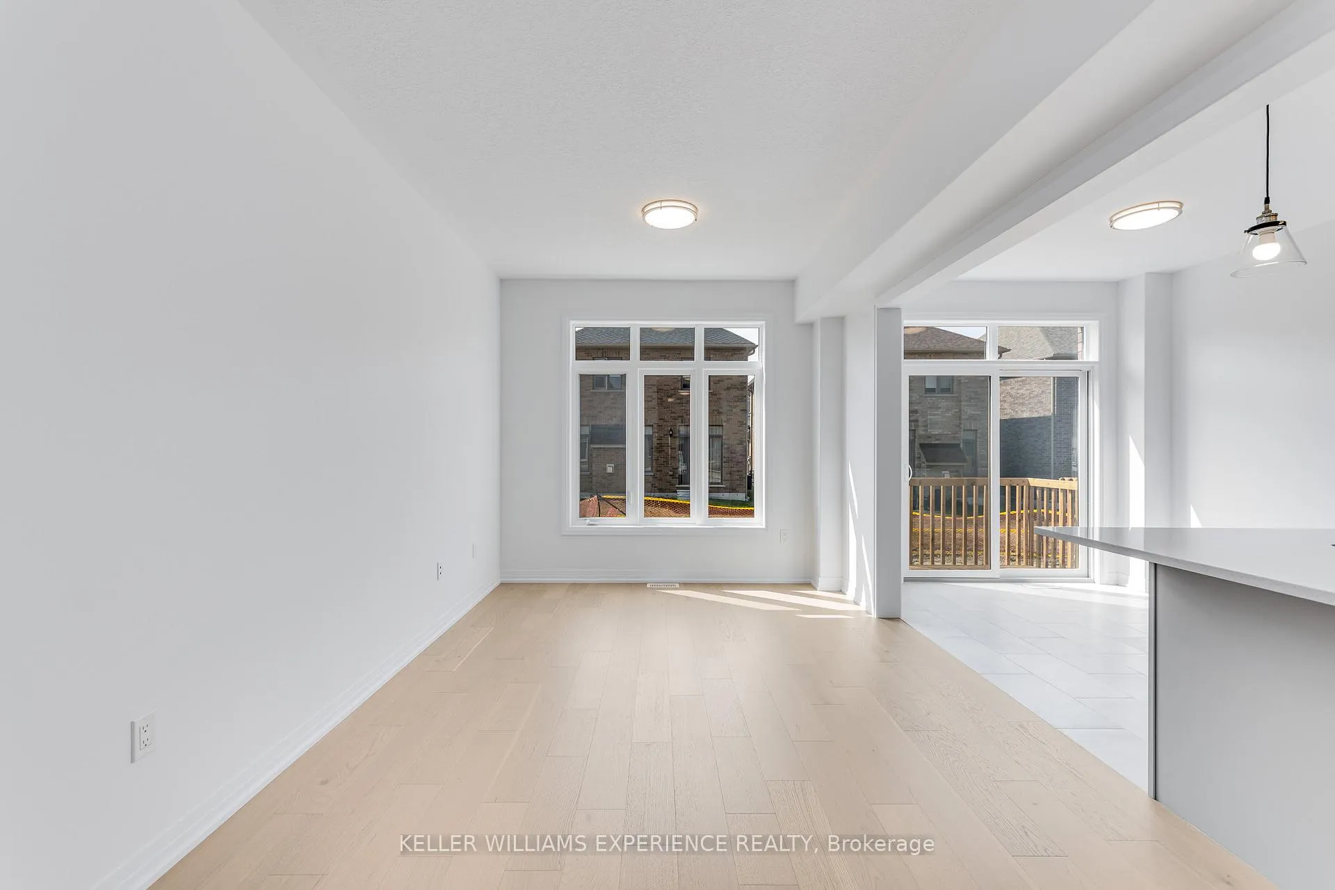 Photo 9 of 58 Sagewood Avenue, Barrie, Rural Barrie Southeast — HOMEH