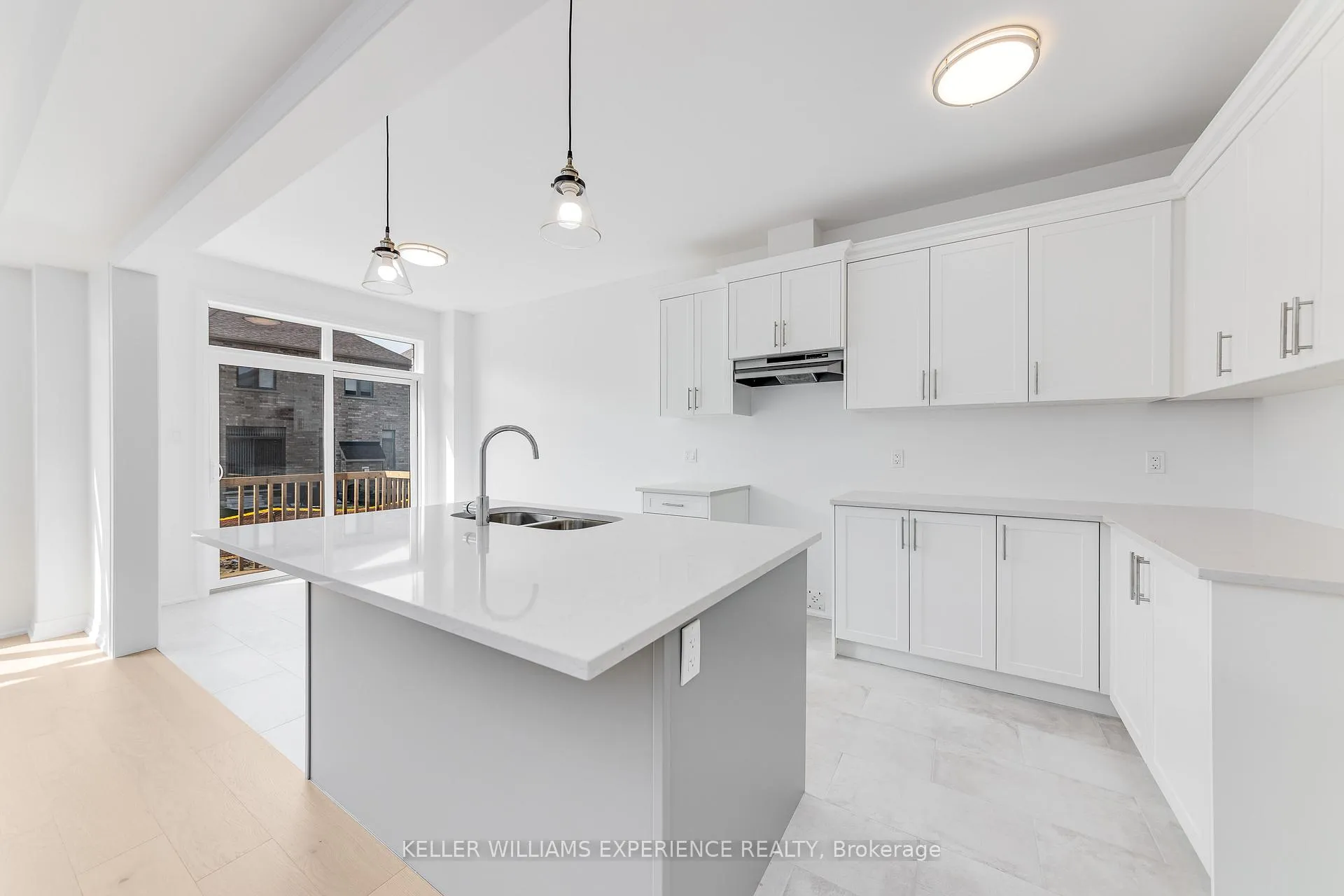 Photo 14 of 58 Sagewood Avenue, Barrie, Rural Barrie Southeast — HOMEH