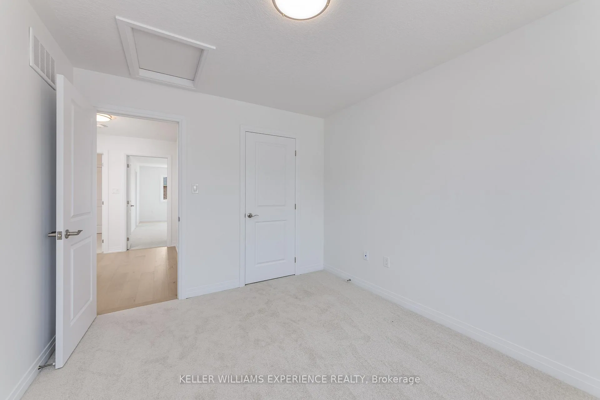 Photo 24 of 58 Sagewood Avenue, Barrie, Rural Barrie Southeast — HOMEH