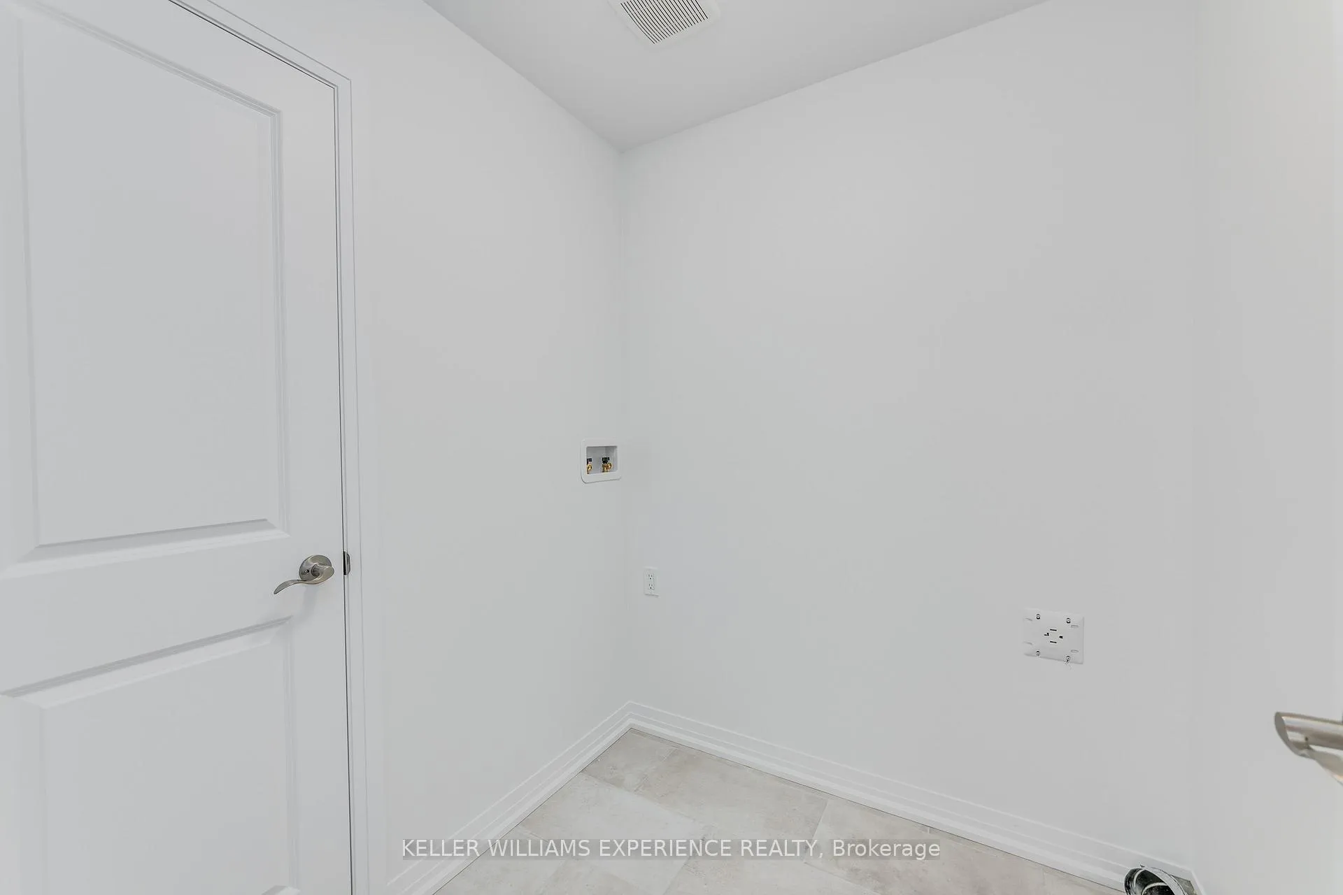 Photo 27 of 58 Sagewood Avenue, Barrie, Rural Barrie Southeast — HOMEH