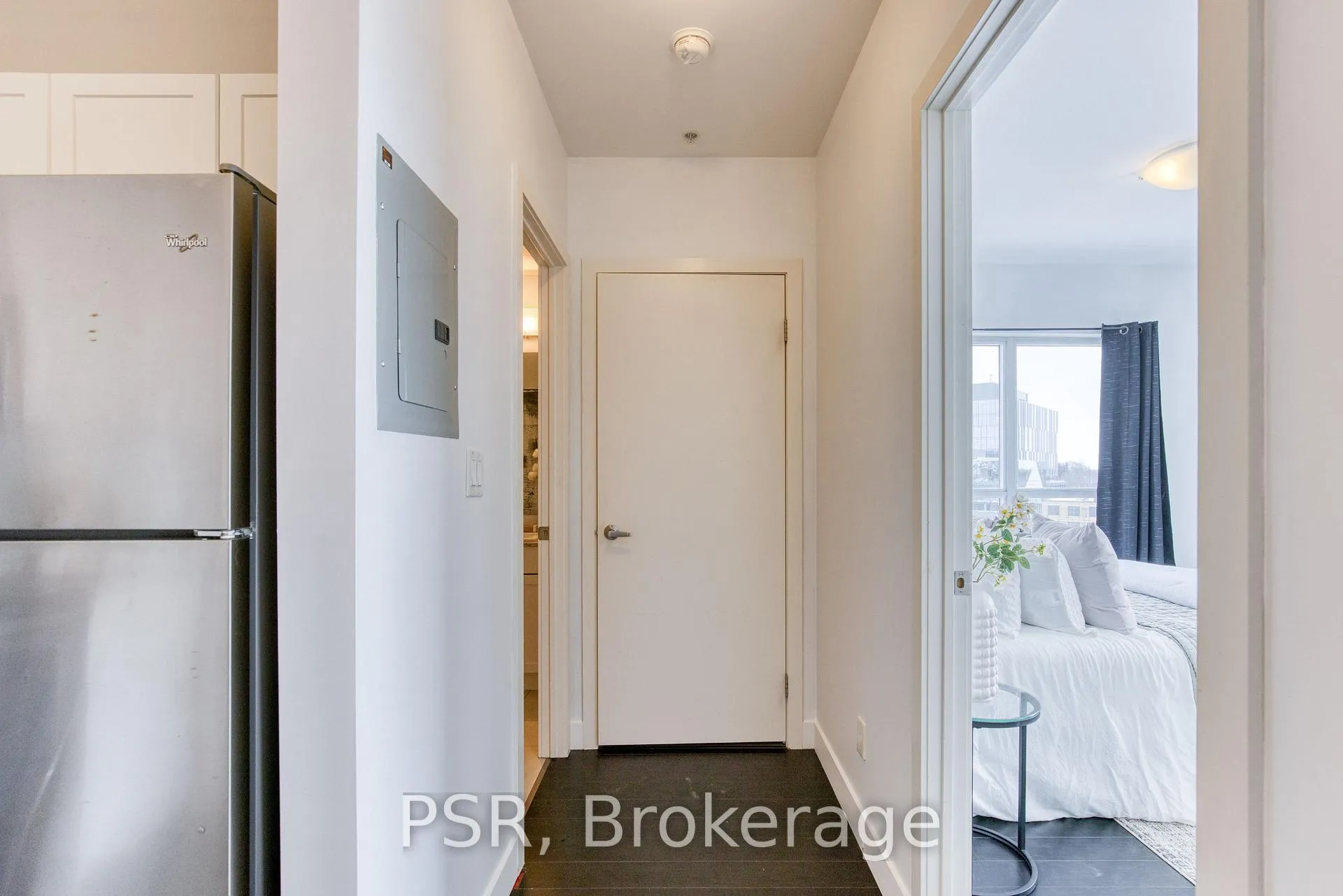 Photo 15 of Unit 902, 1 Victoria Street S, Kitchener — HOMEH