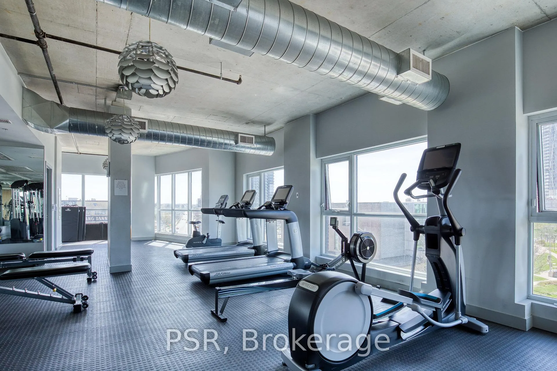 Photo 17 of Unit 902, 1 Victoria Street S, Kitchener — HOMEH