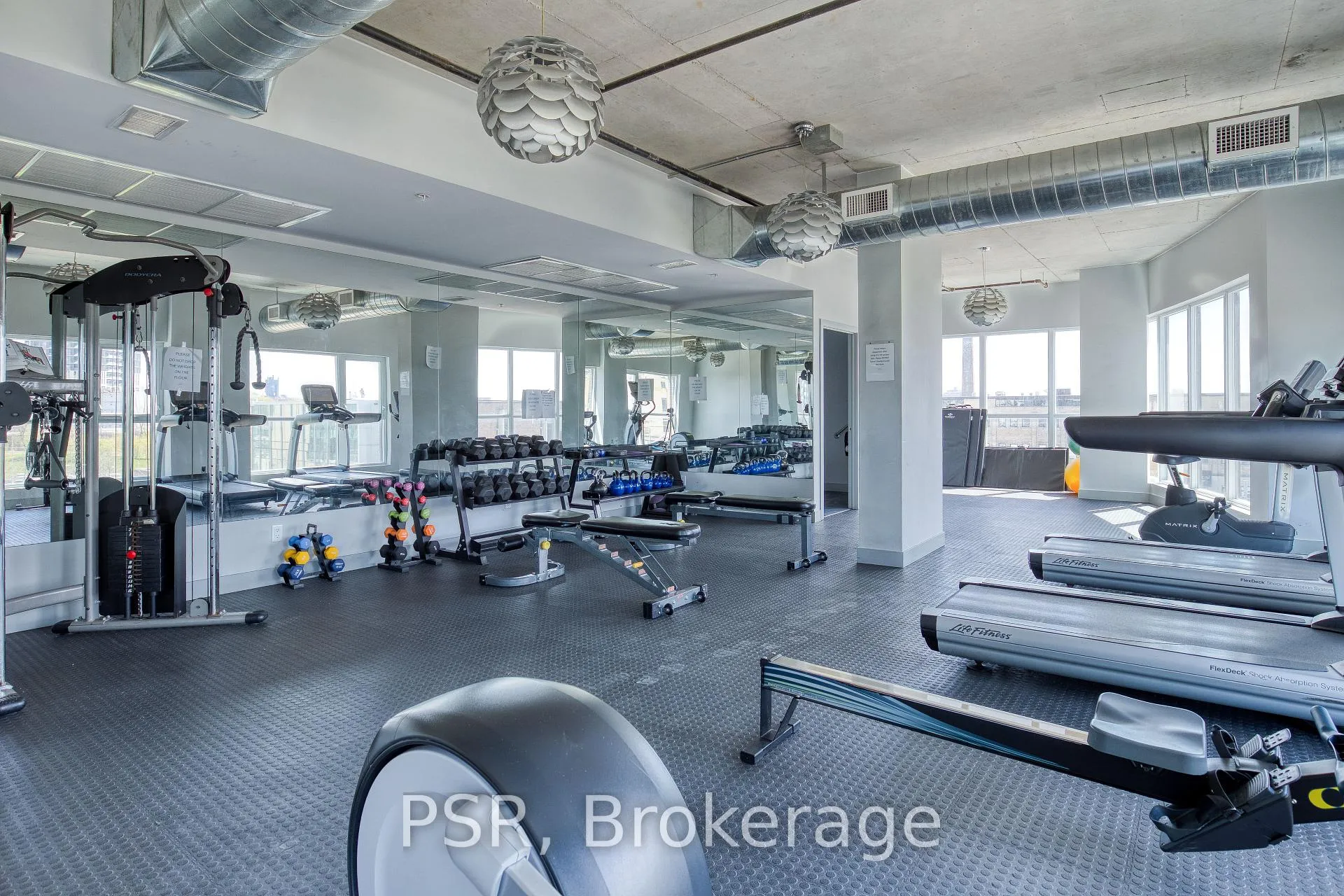 Photo 18 of Unit 902, 1 Victoria Street S, Kitchener — HOMEH