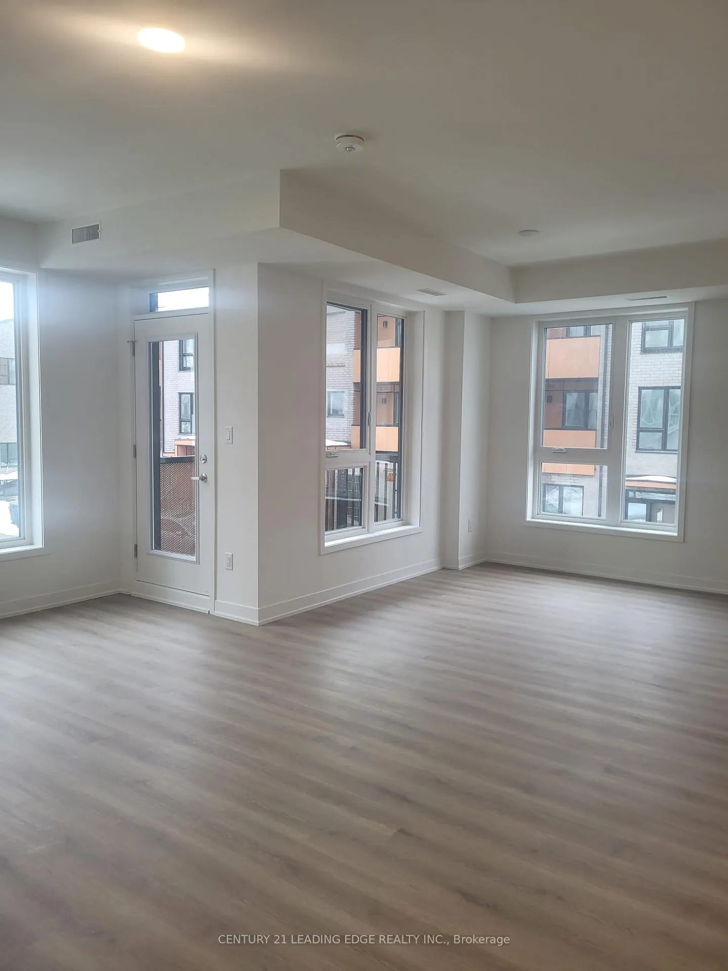 Photo 5 of Unit TH1-208, 30 All Nations Drive, Brampton, Northwest Brampton — HOMEH