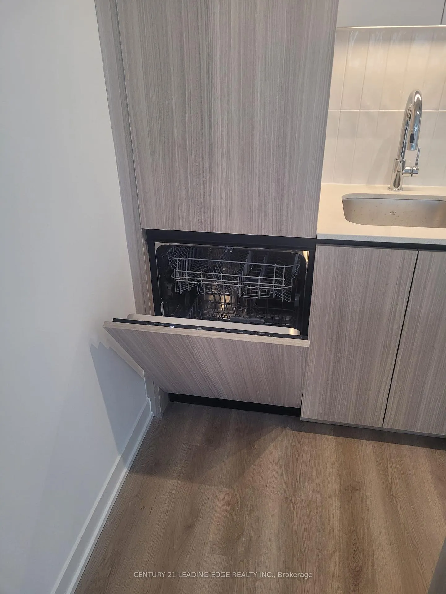Photo 9 of Unit TH1-208, 30 All Nations Drive, Brampton, Northwest Brampton — HOMEH