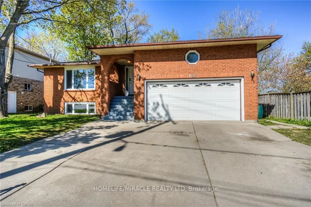 Photo 1 of 107 Pinnacle Drive, Kitchener — HOMEH