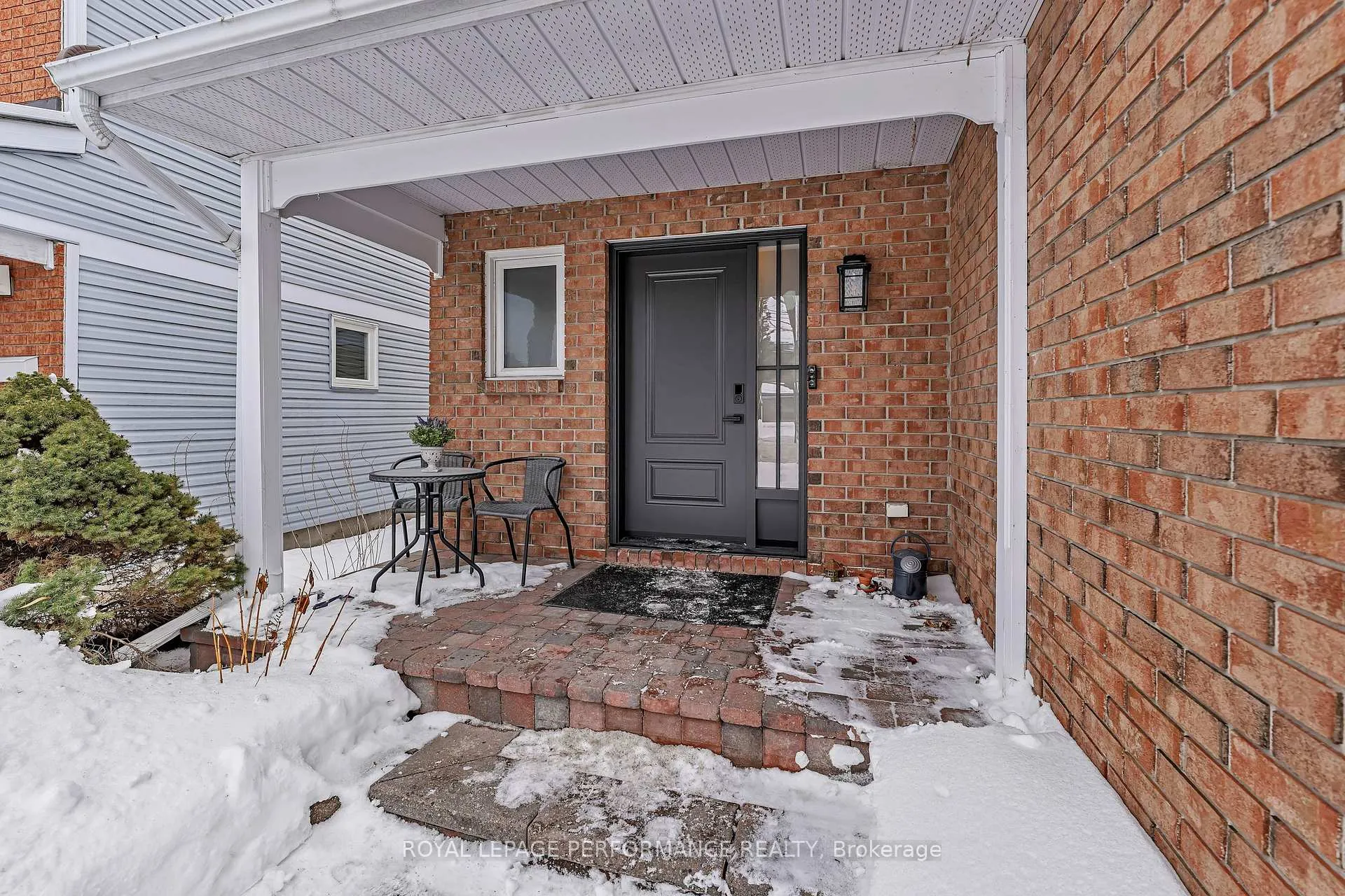 Photo 3 of 81 Saddle Crescent, Ottawa, Hunt Club Park — HOMEH