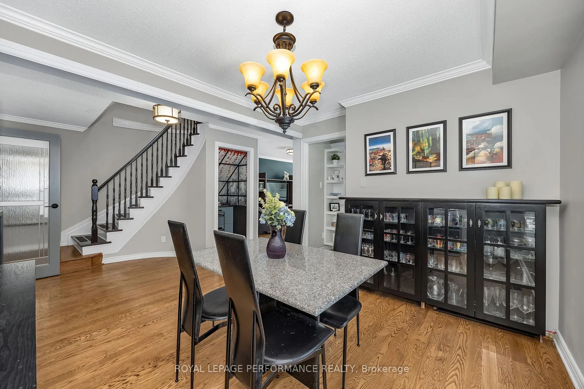 Photo 10 of 81 Saddle Crescent, Ottawa, Hunt Club Park — HOMEH