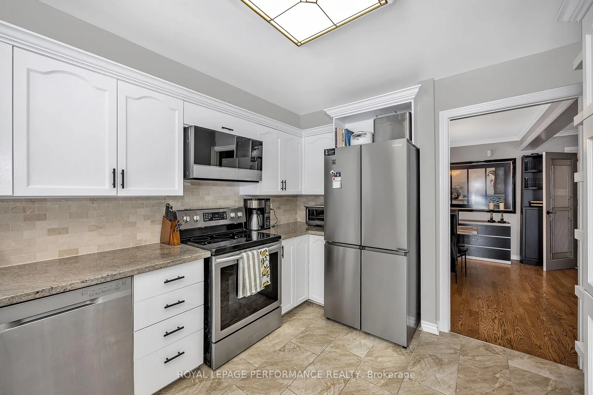 Photo 18 of 81 Saddle Crescent, Ottawa, Hunt Club Park — HOMEH