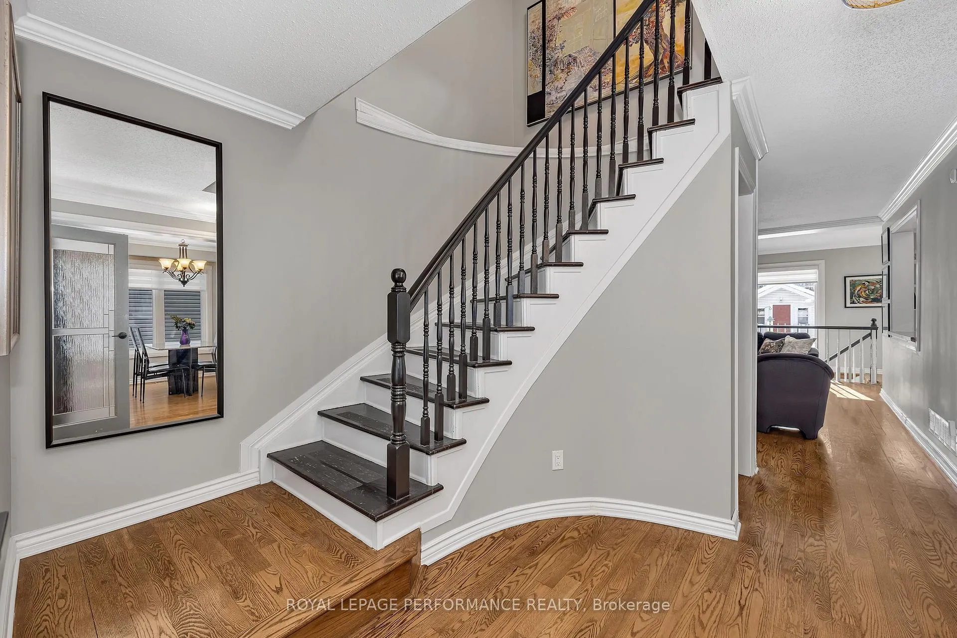 Photo 23 of 81 Saddle Crescent, Ottawa, Hunt Club Park — HOMEH
