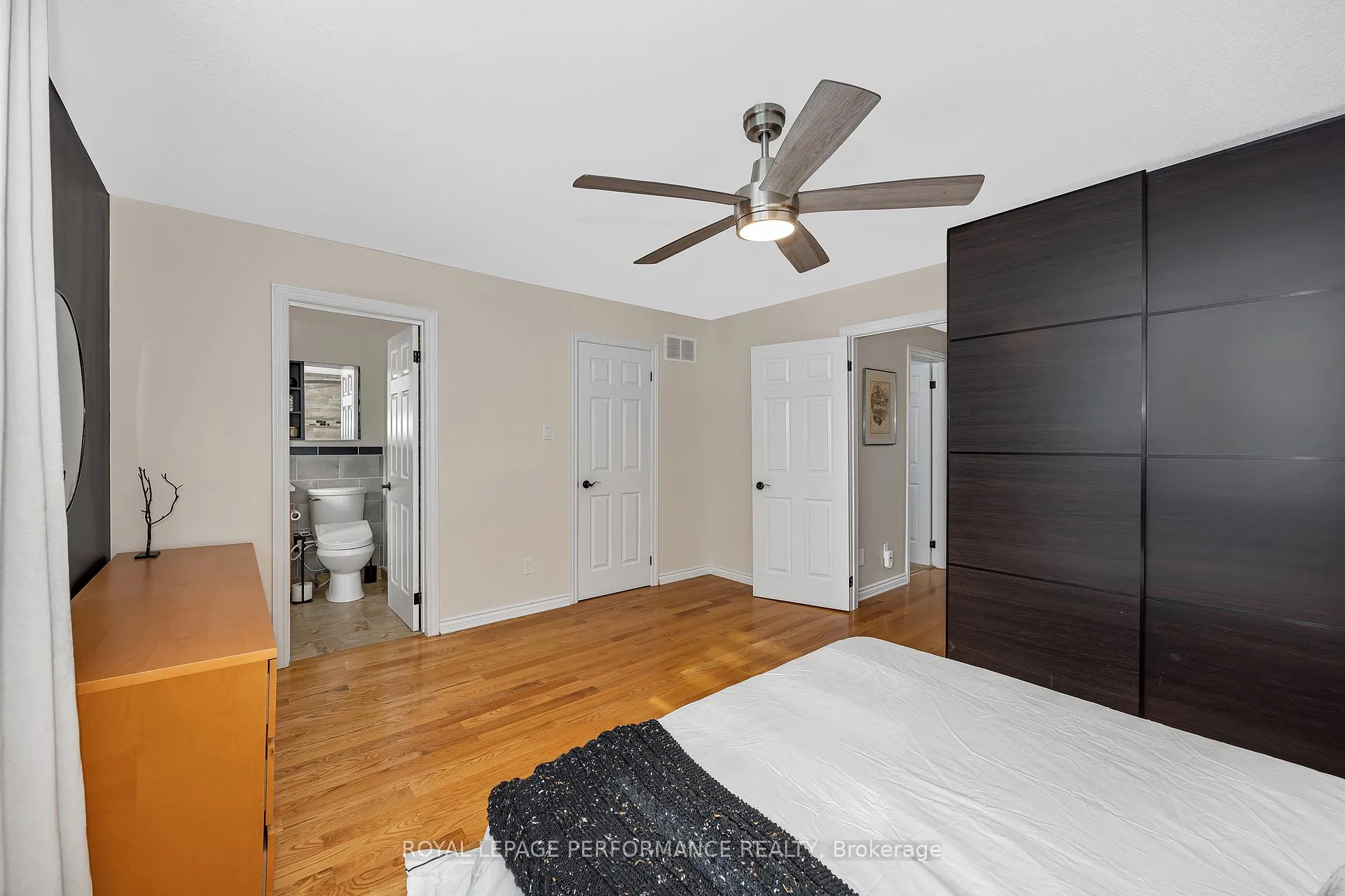 Photo 28 of 81 Saddle Crescent, Ottawa, Hunt Club Park — HOMEH