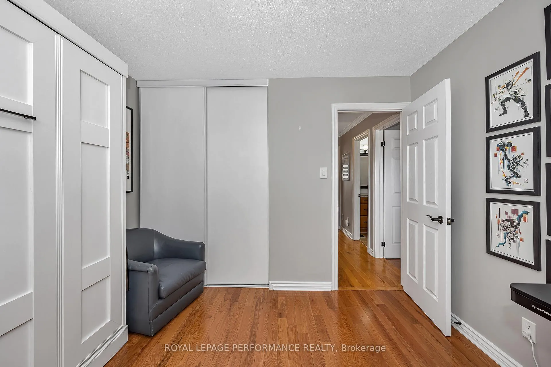 Photo 32 of 81 Saddle Crescent, Ottawa, Hunt Club Park — HOMEH