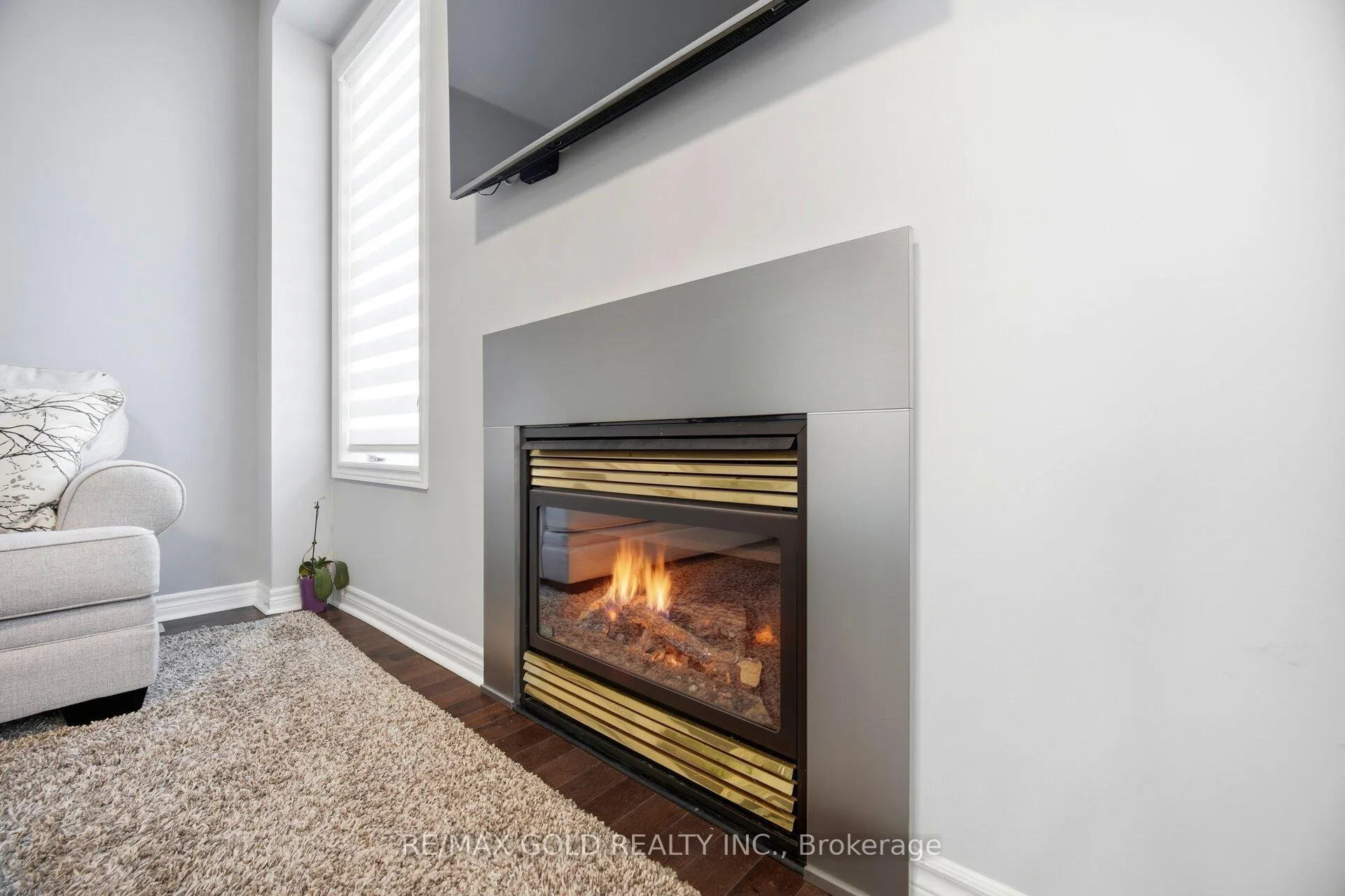 Photo 14 of 27 Frostbite Lane, Brampton, Sandringham-Wellington — HOMEH