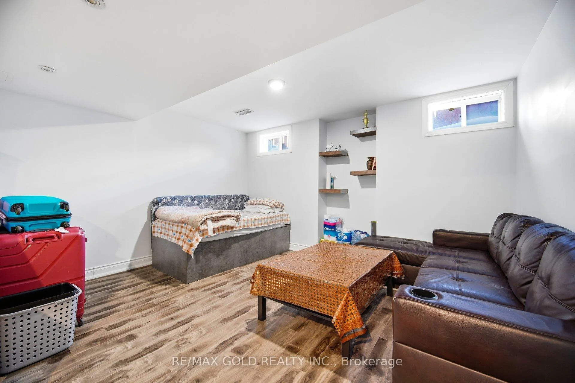 Photo 35 of 27 Frostbite Lane, Brampton, Sandringham-Wellington — HOMEH